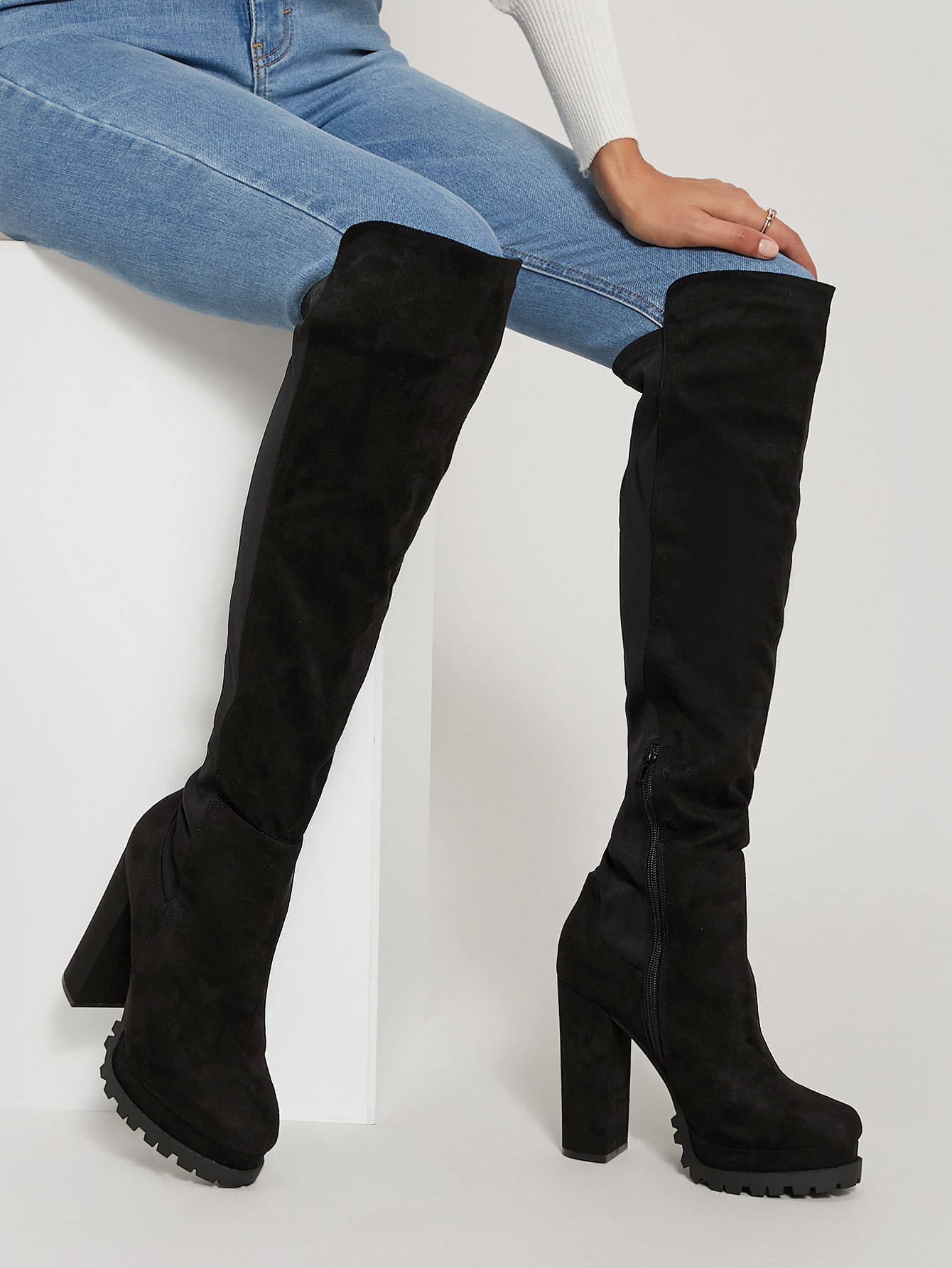 In Black Women Knee-High Boots