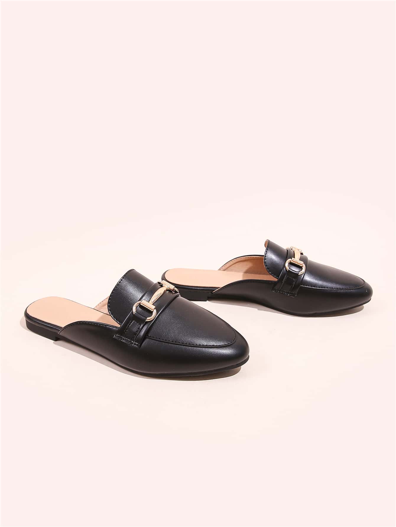 Women Flats