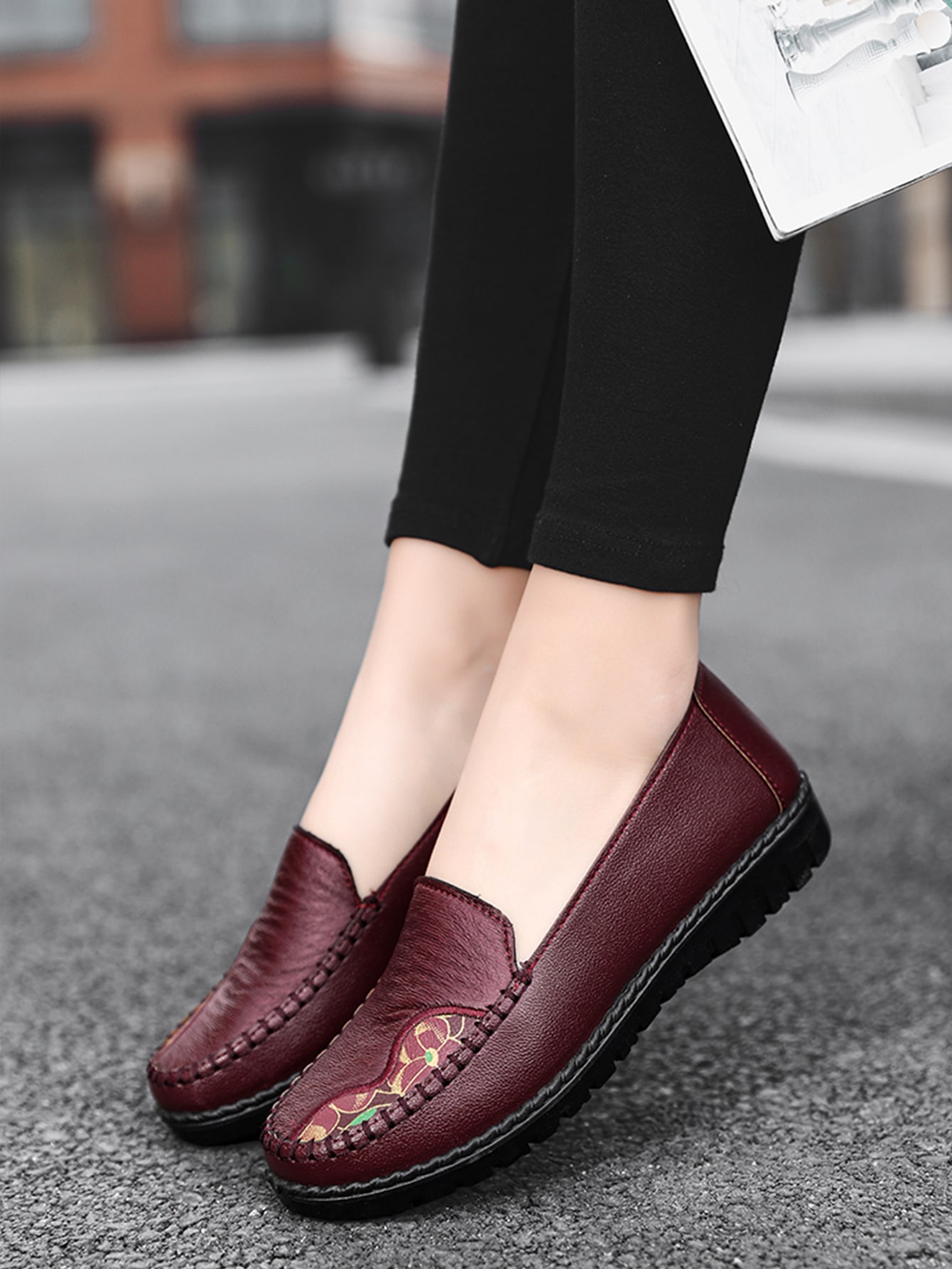 In Burgundy Women Flats