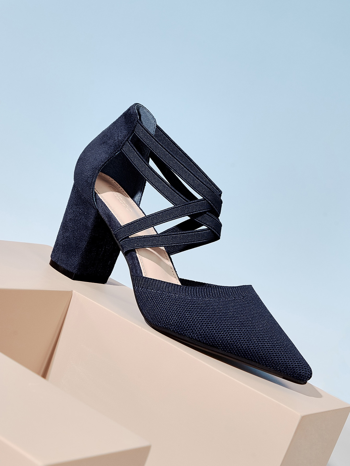 In Navy Blue Women Pumps