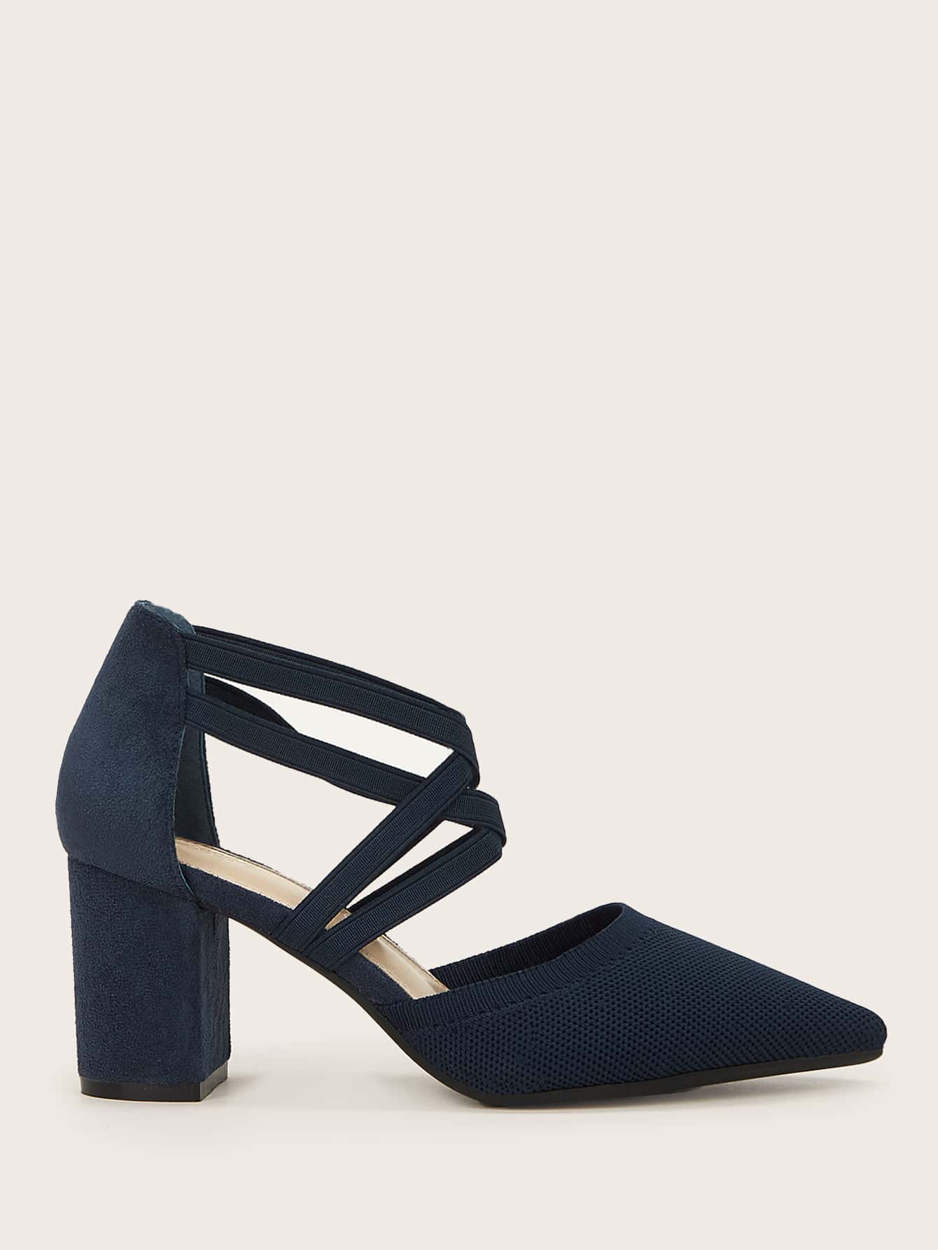 In Navy Blue Women Pumps