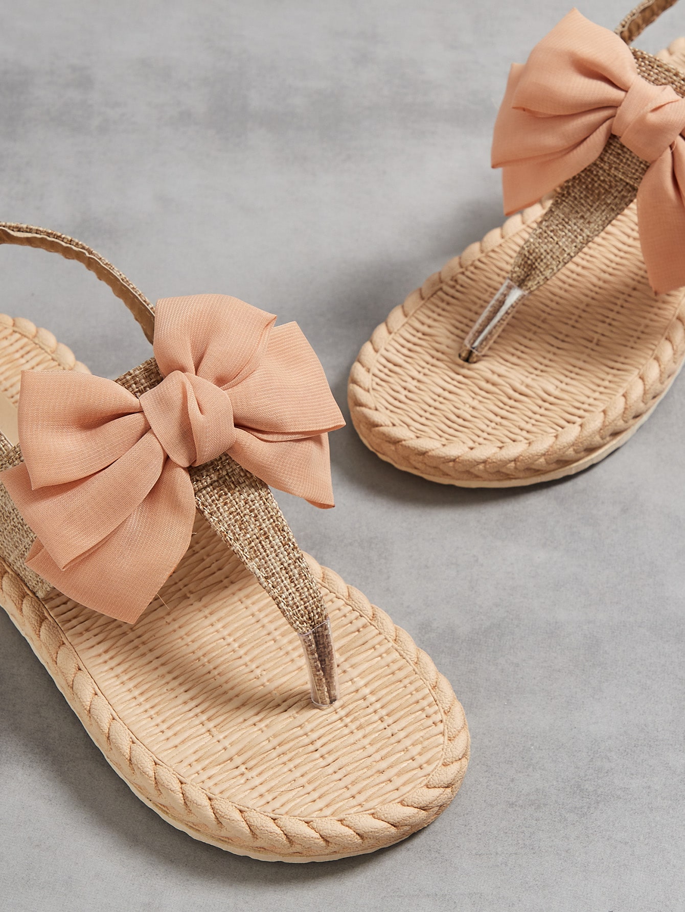 In Baby Pink Women Flat Sandals