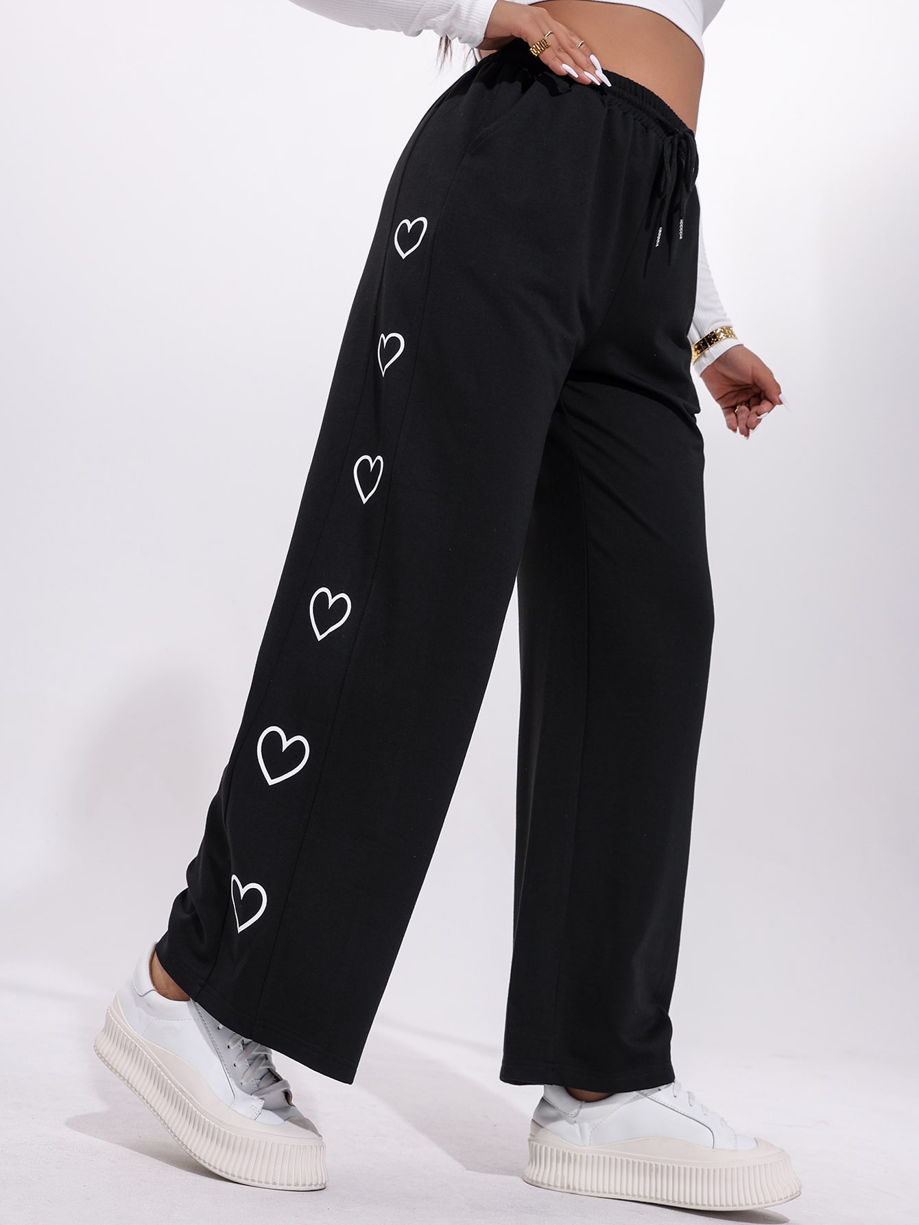 In Black Plus Size Sweatpants