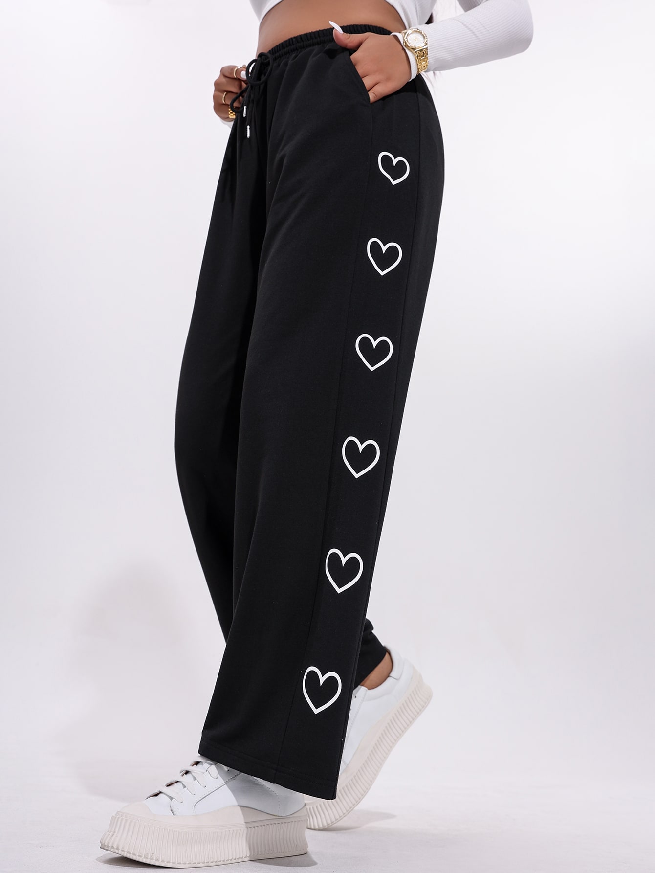 In Black Plus Size Sweatpants