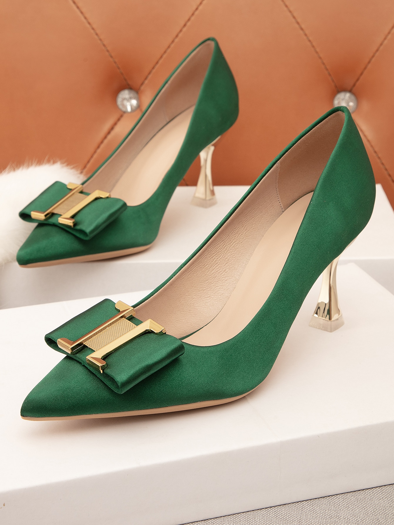 In Green Women Pumps