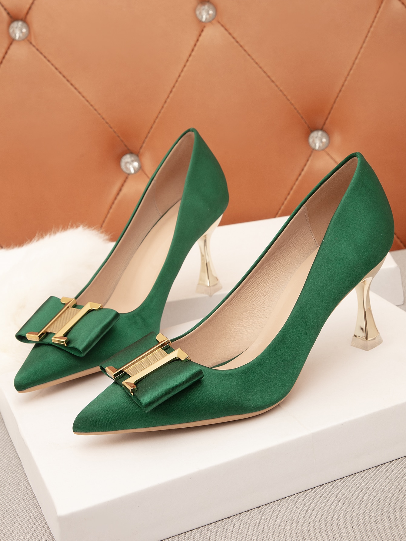 In Green Women Pumps