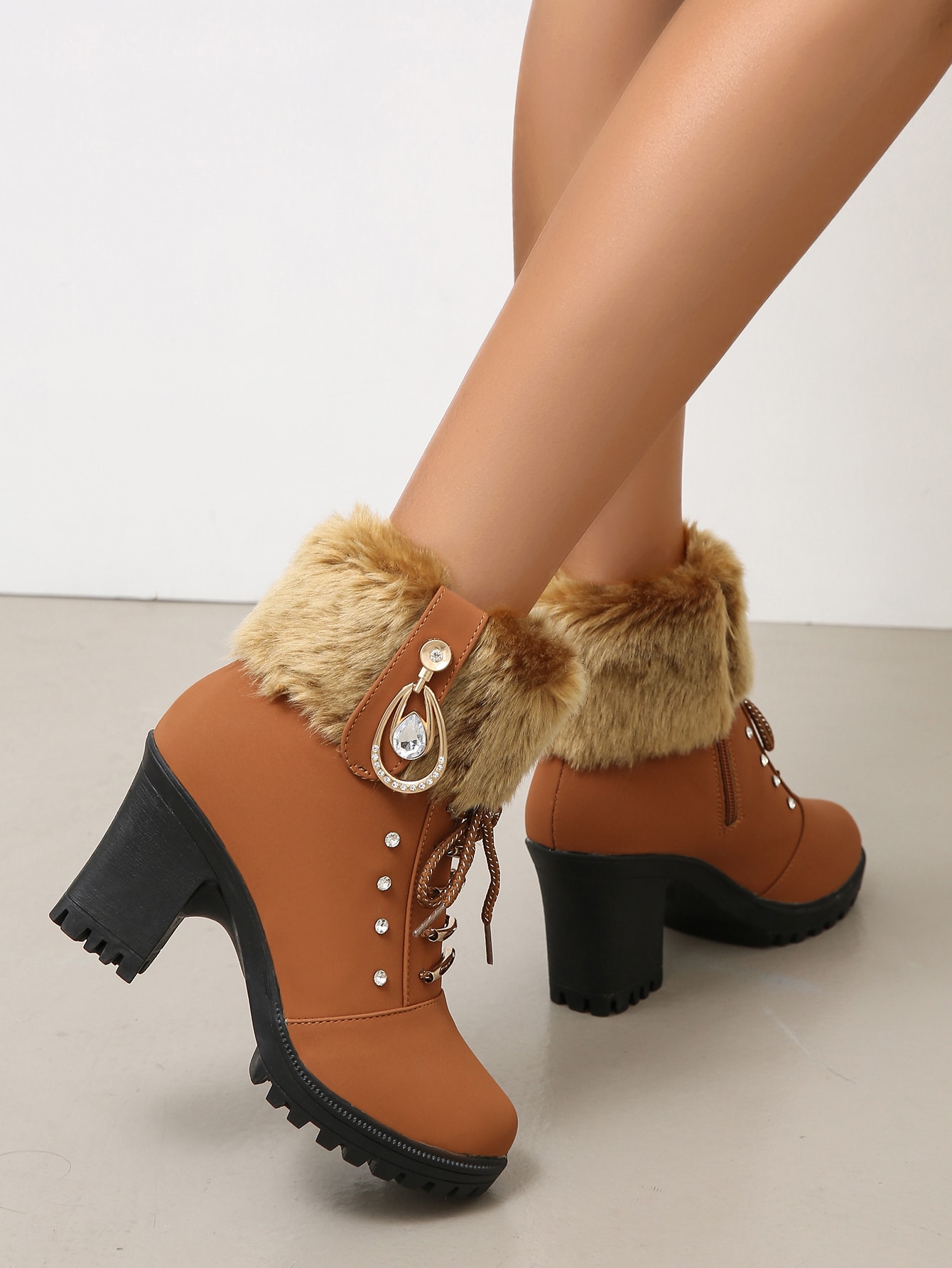 In Brown Women Ankle Boots & Booties