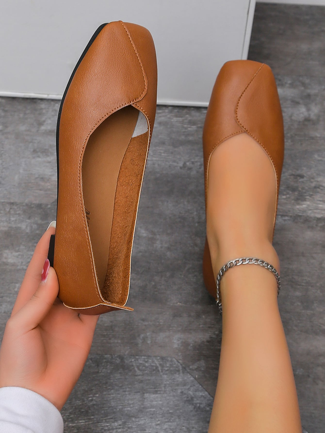 In Brown Women Flats