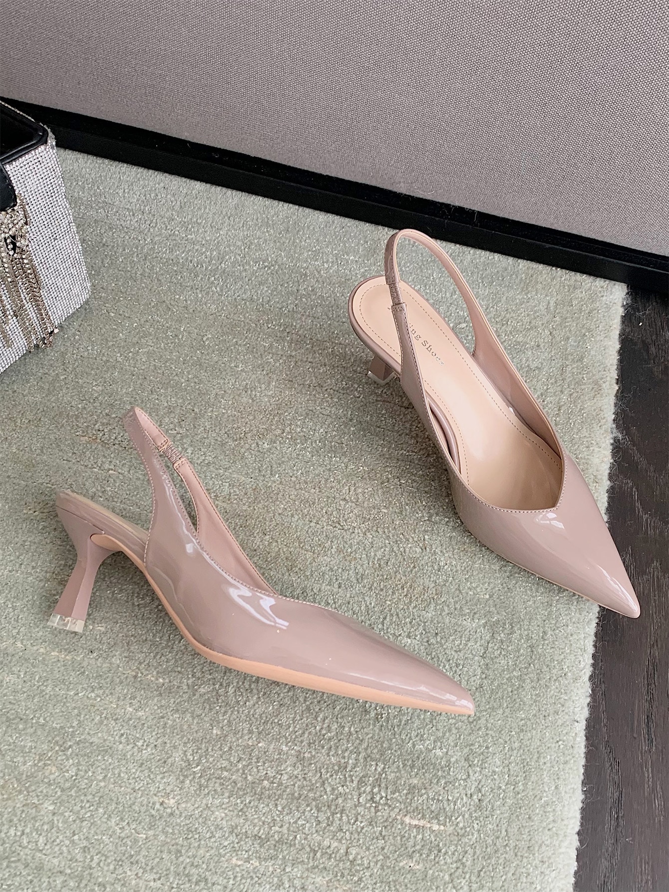 In Dusty Pink Women Pumps