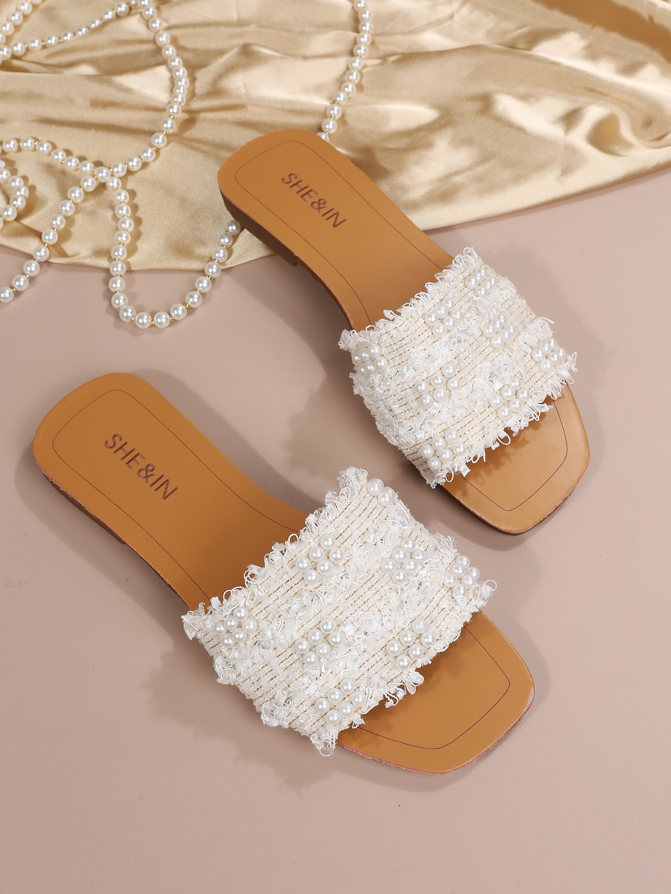 In White Women Flat Sandals