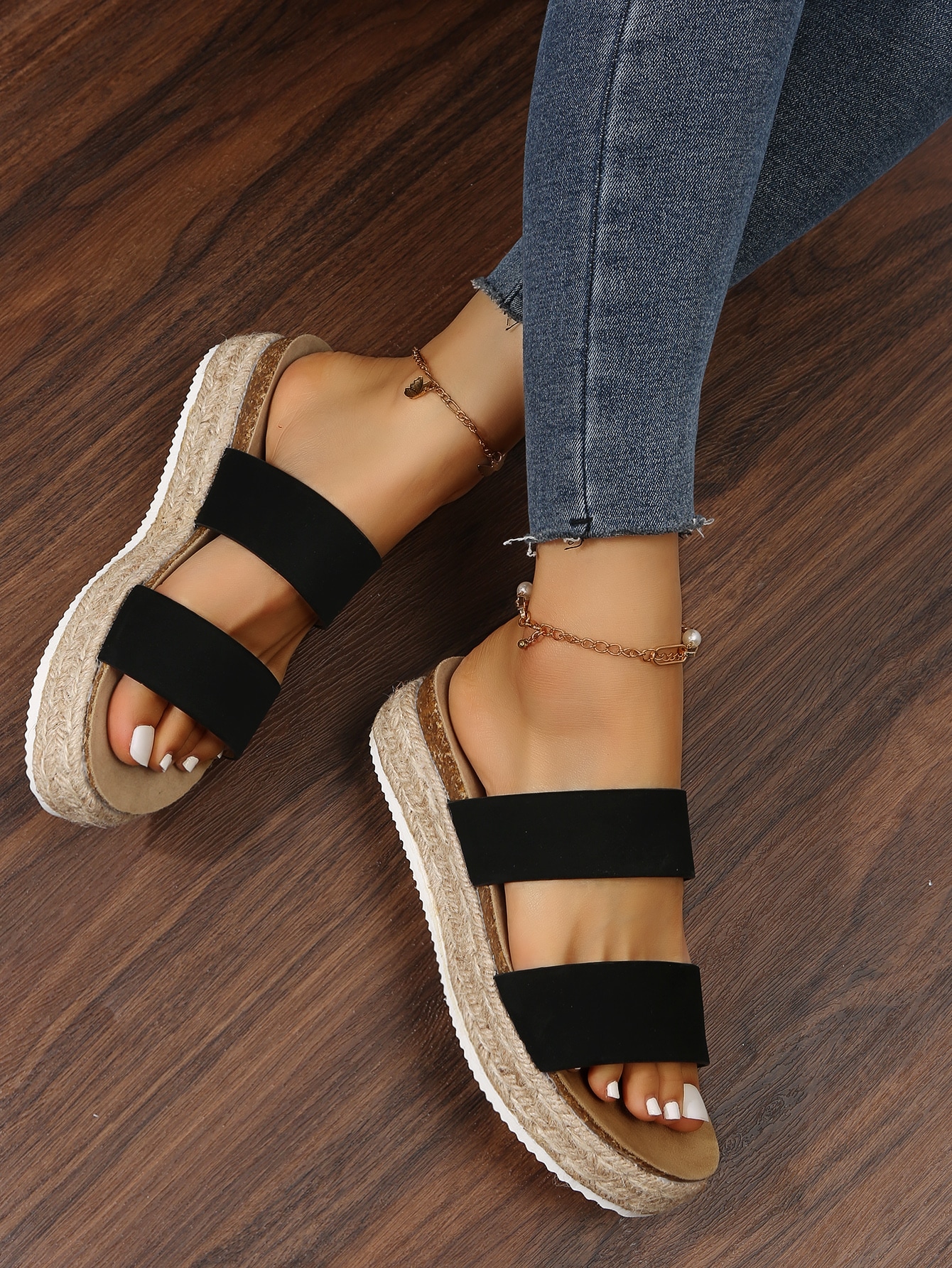 Women Platforms & Wedge Sandals