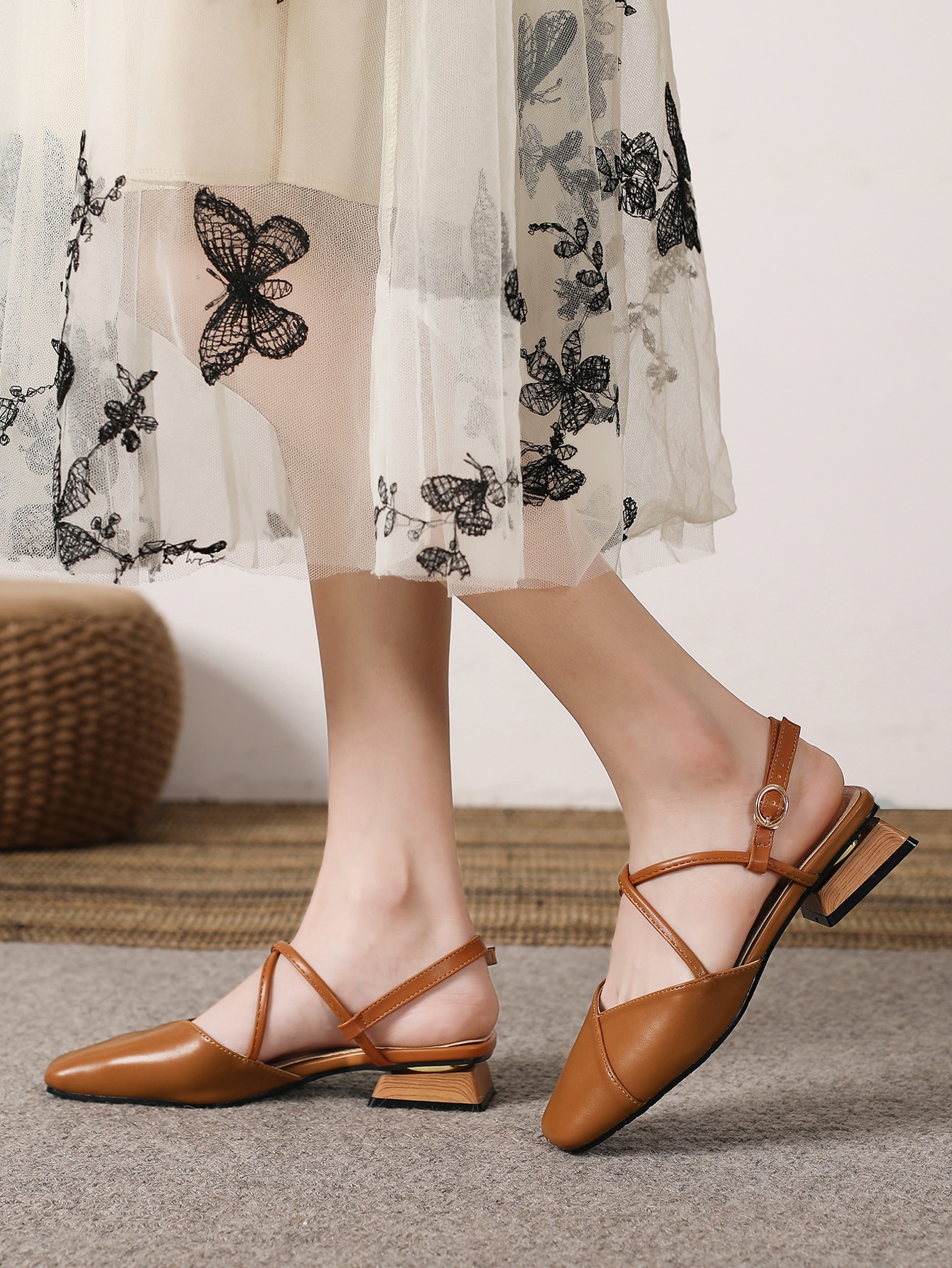 In Brown Women Flats