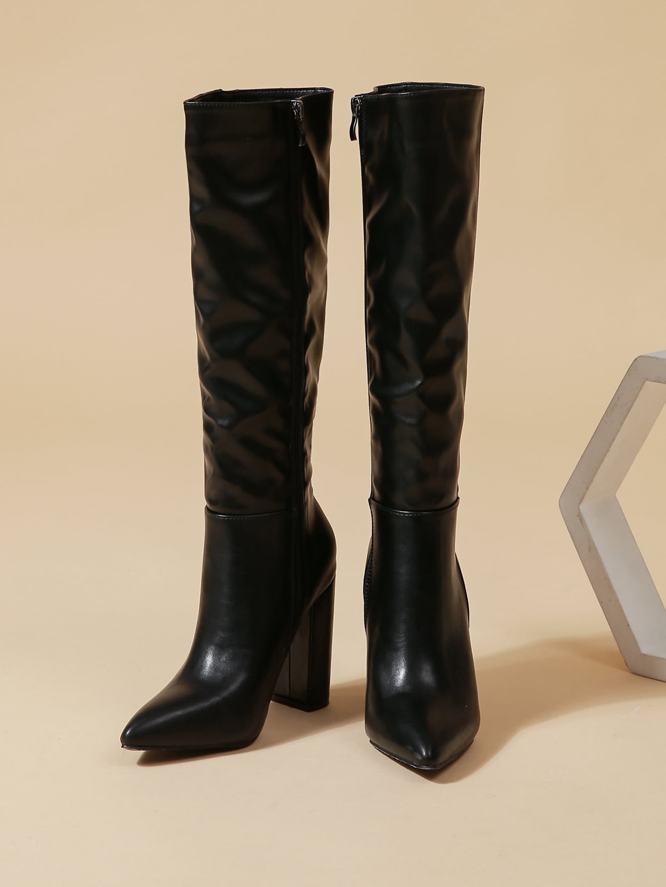 In Black Women Knee-High Boots