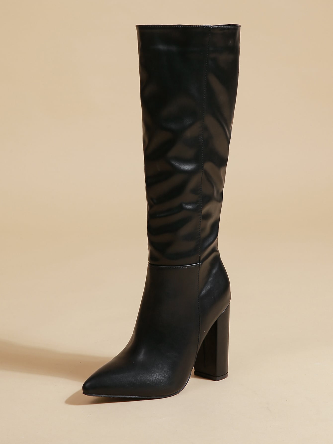 In Black Women Knee-High Boots