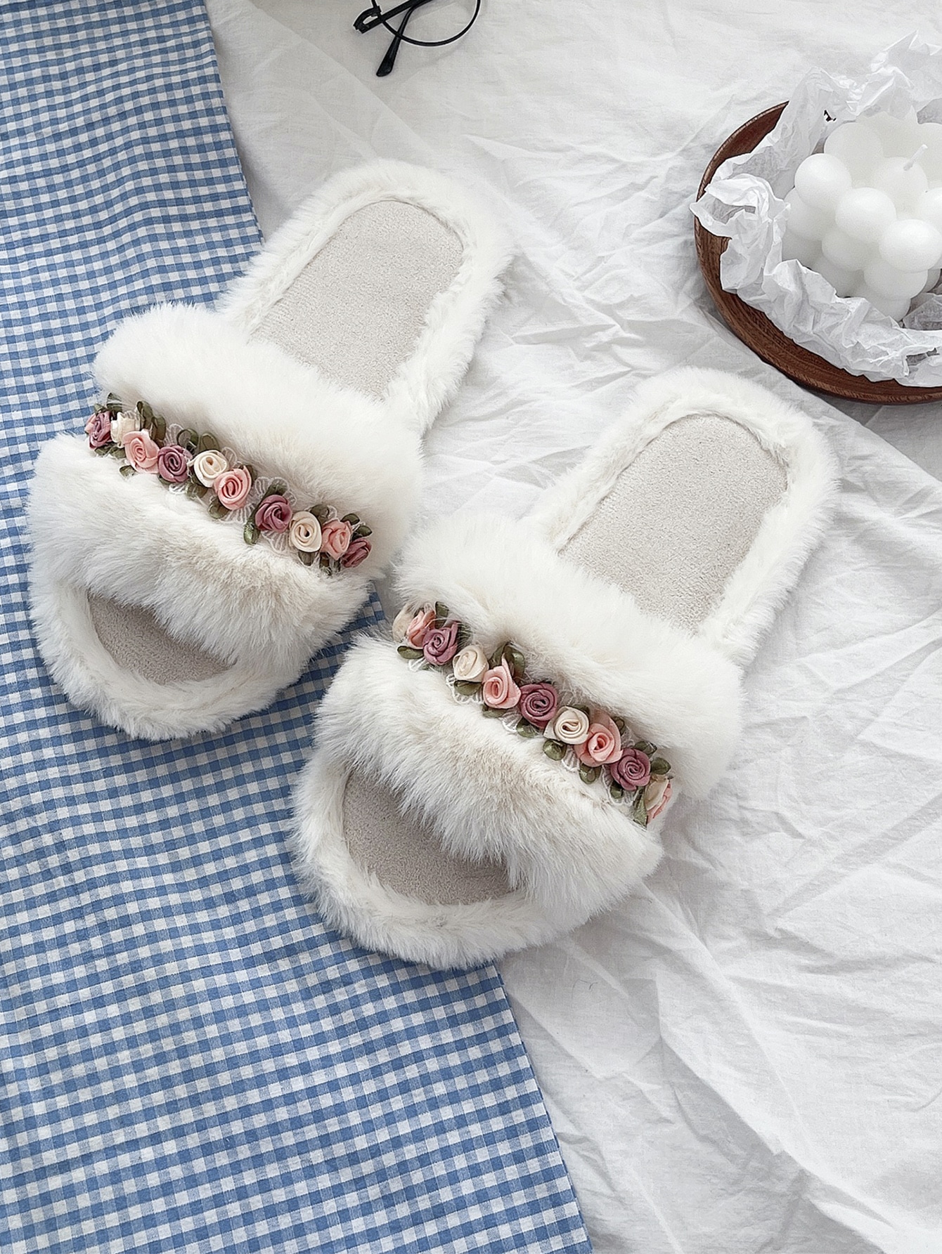 In Beige Women Home Slippers