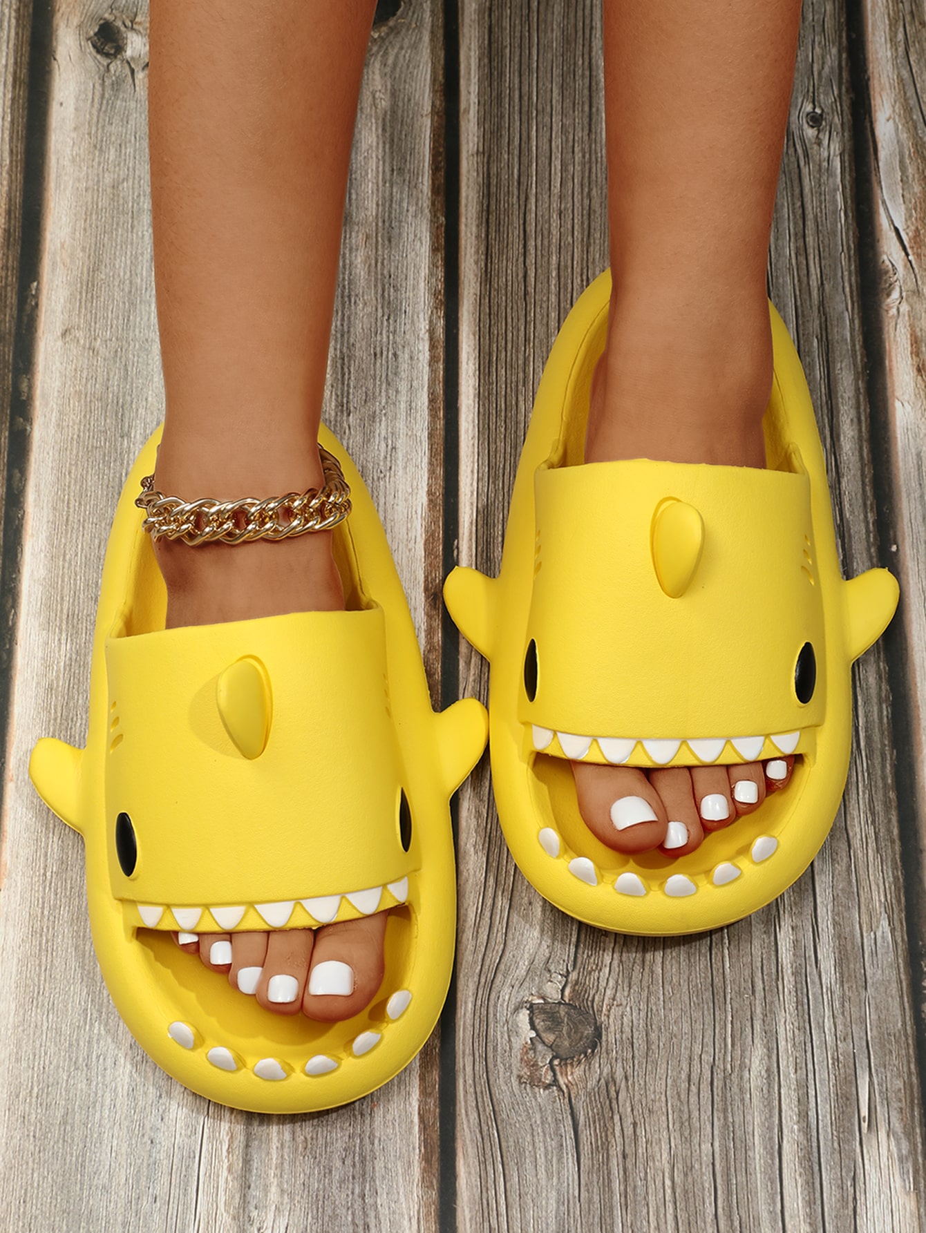 In Yellow Women Slippers