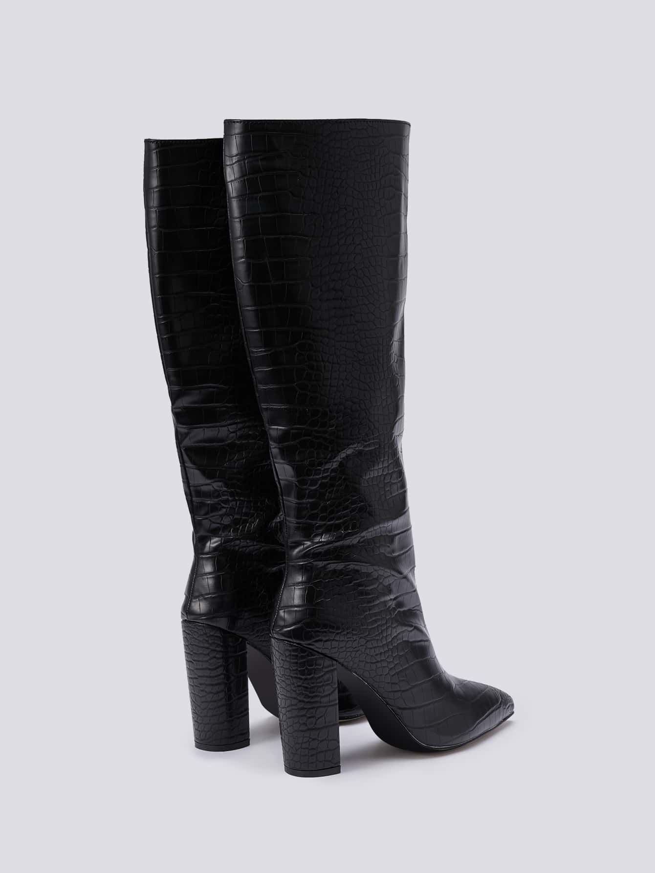 In Black Women Knee-High Boots