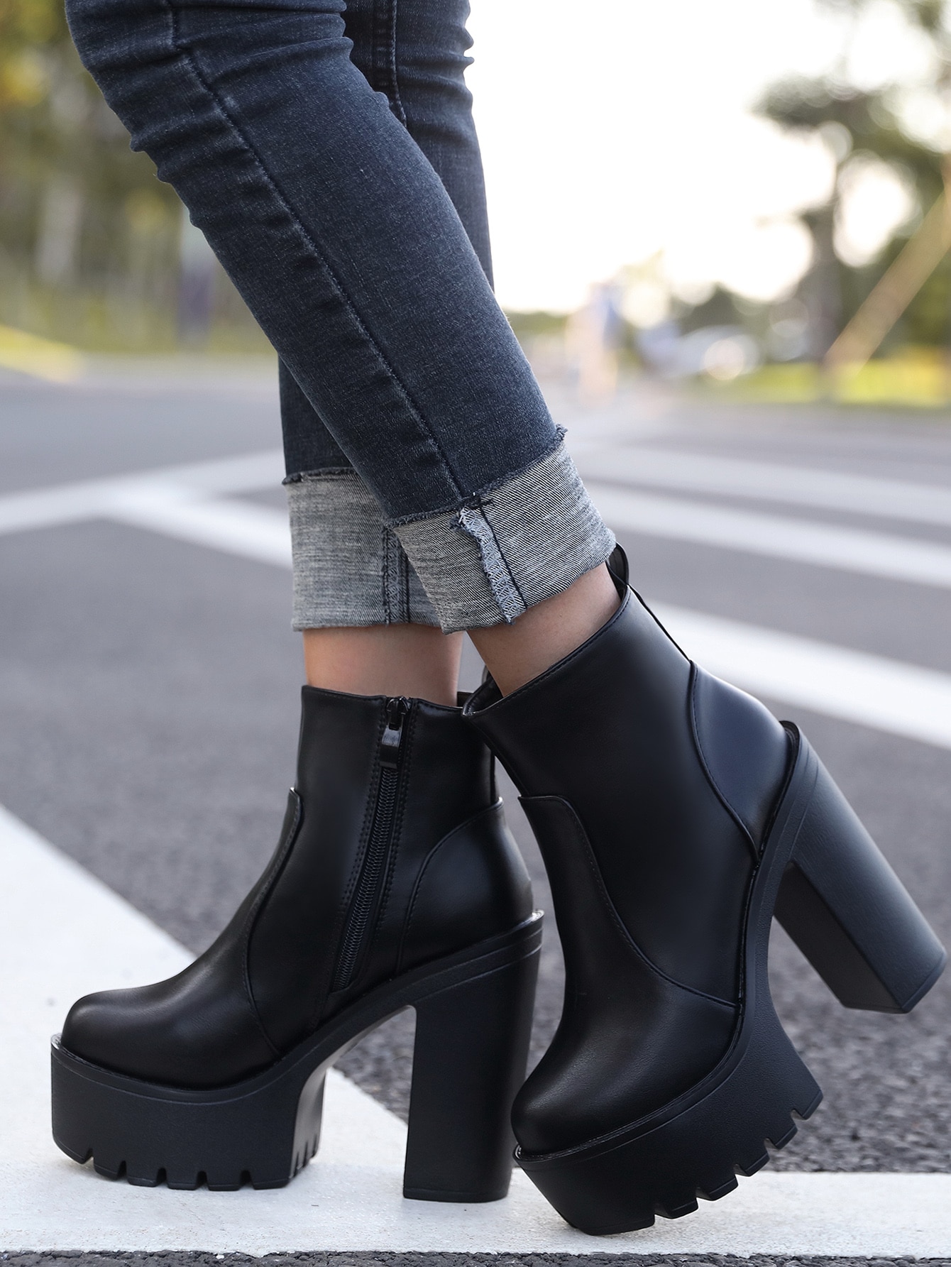 Women Ankle Boots & Booties