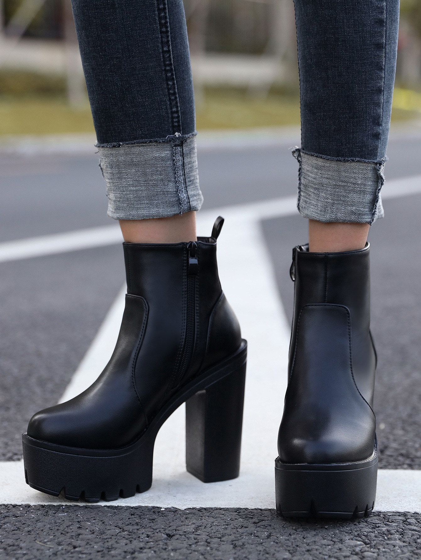 Women Ankle Boots & Booties