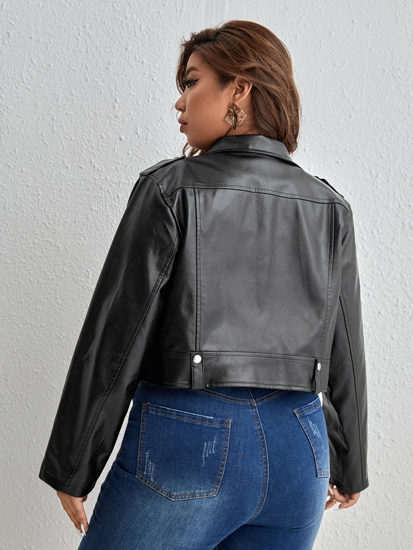 In Black Plus Size Jackets