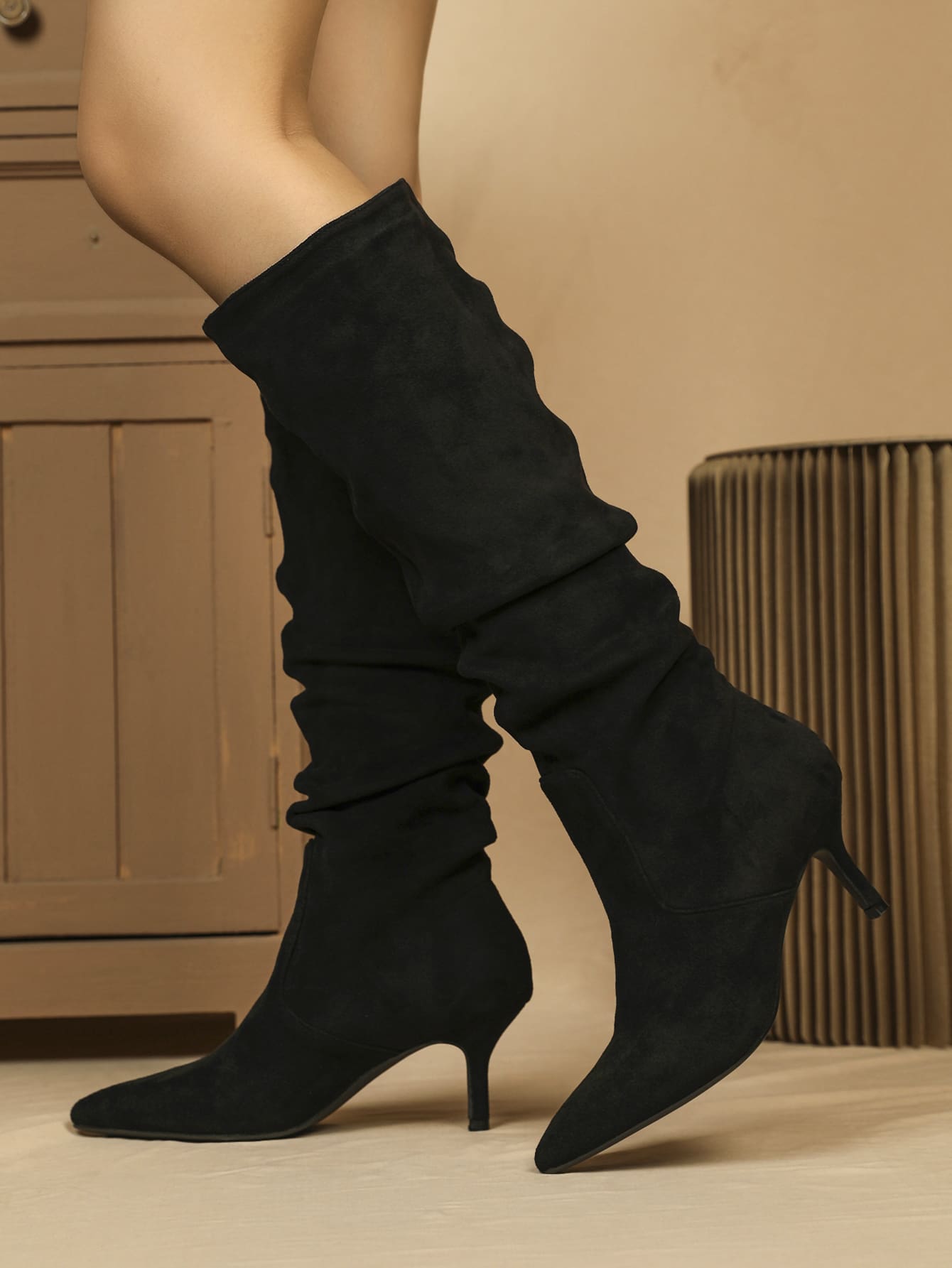 In Black Women Knee-High Boots