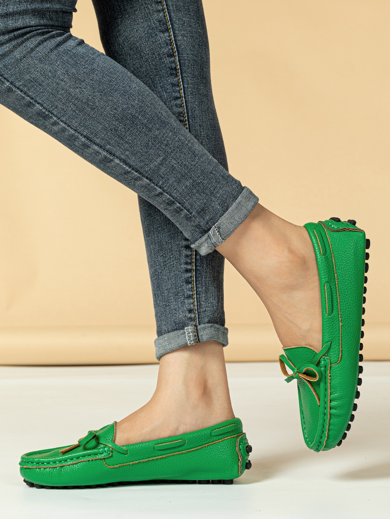 In Green Women Flats