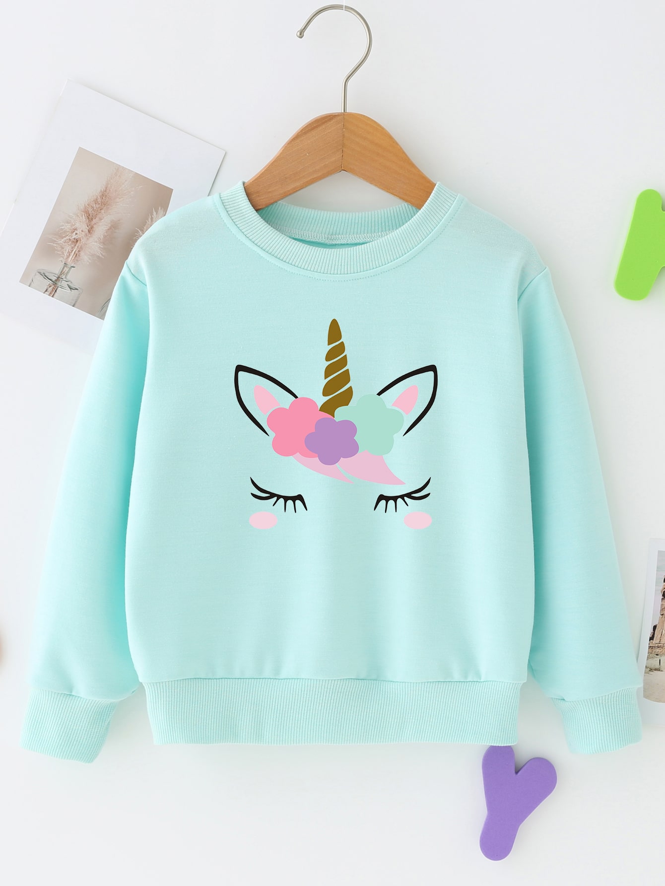 Young Girls Sweatshirts