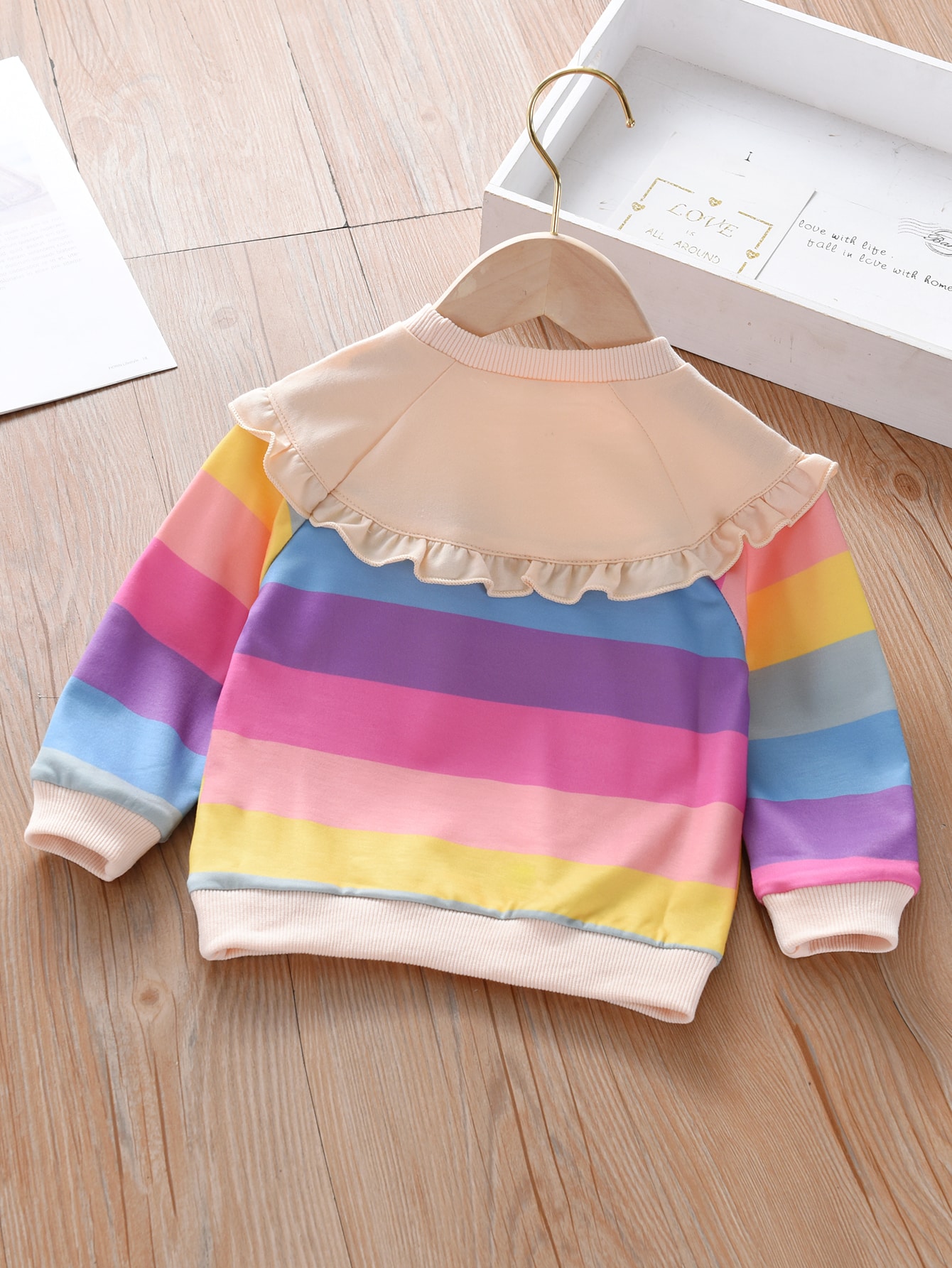 Young Girls Sweatshirts