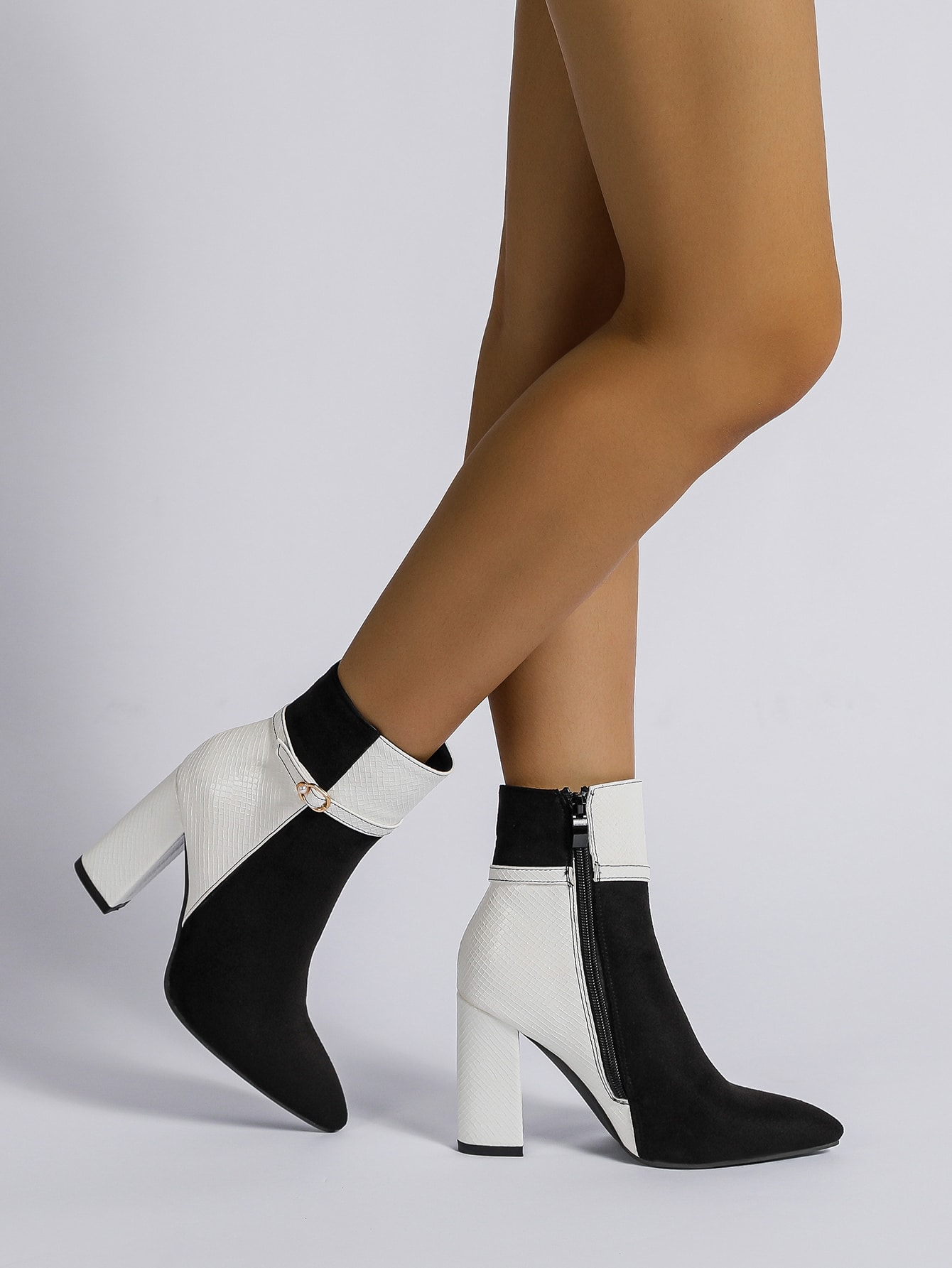 In Black and White Women Ankle Boots & Booties