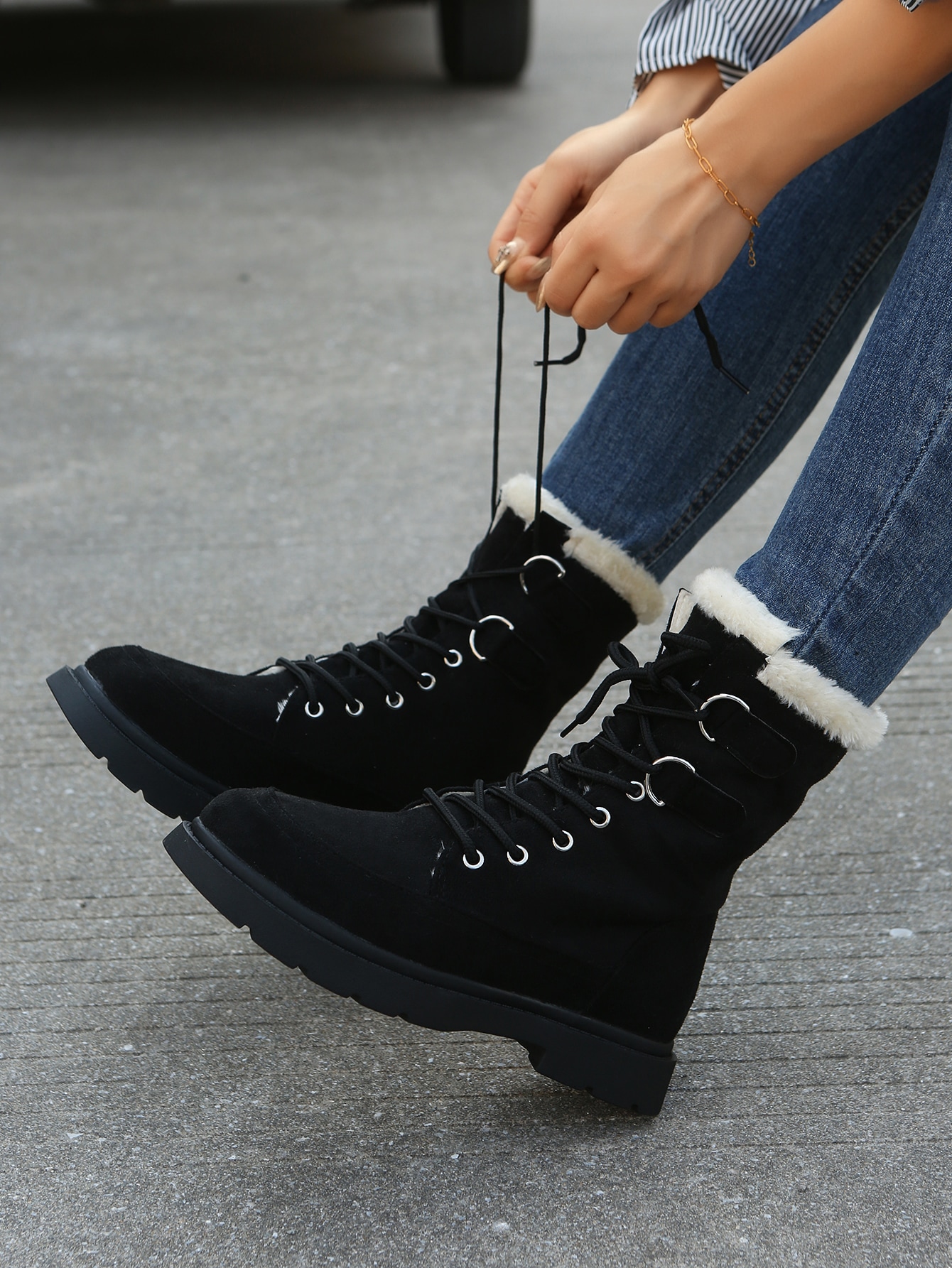 Women Mid-Calf Boots