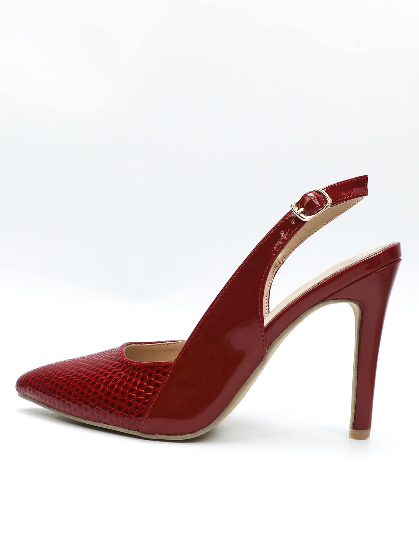 In Burgundy Women Pumps