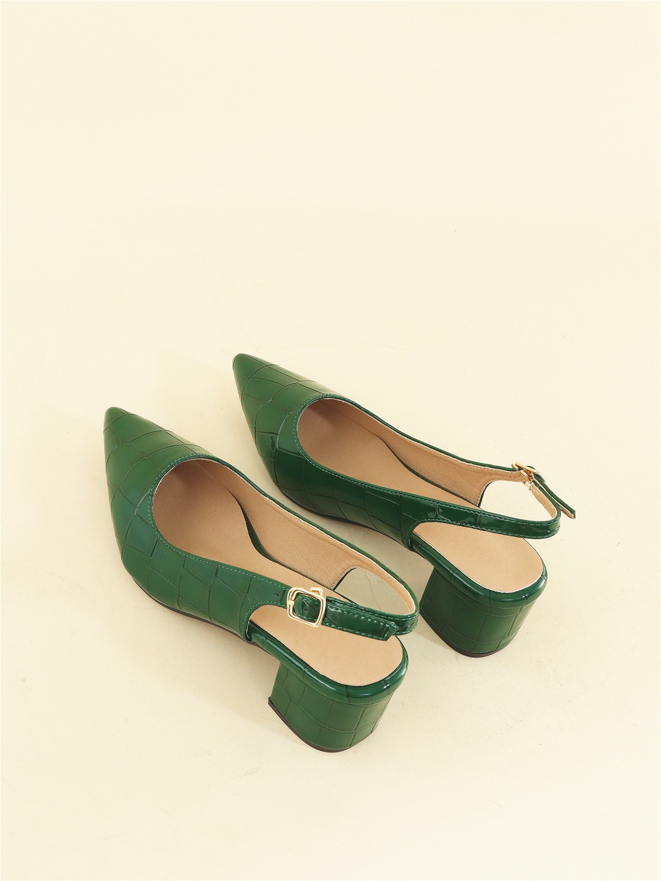 In Green Women Pumps