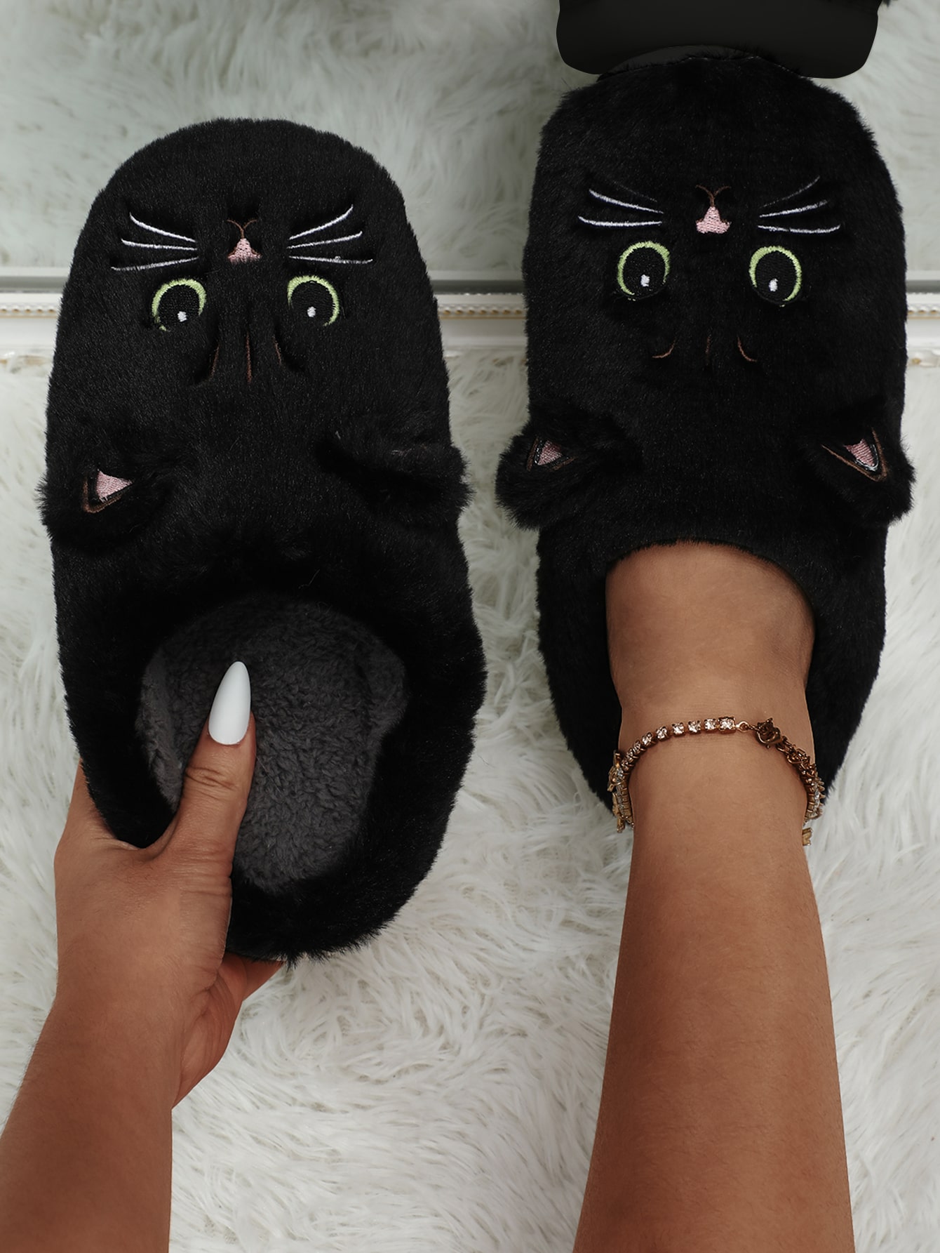 In Black Women Home Slippers