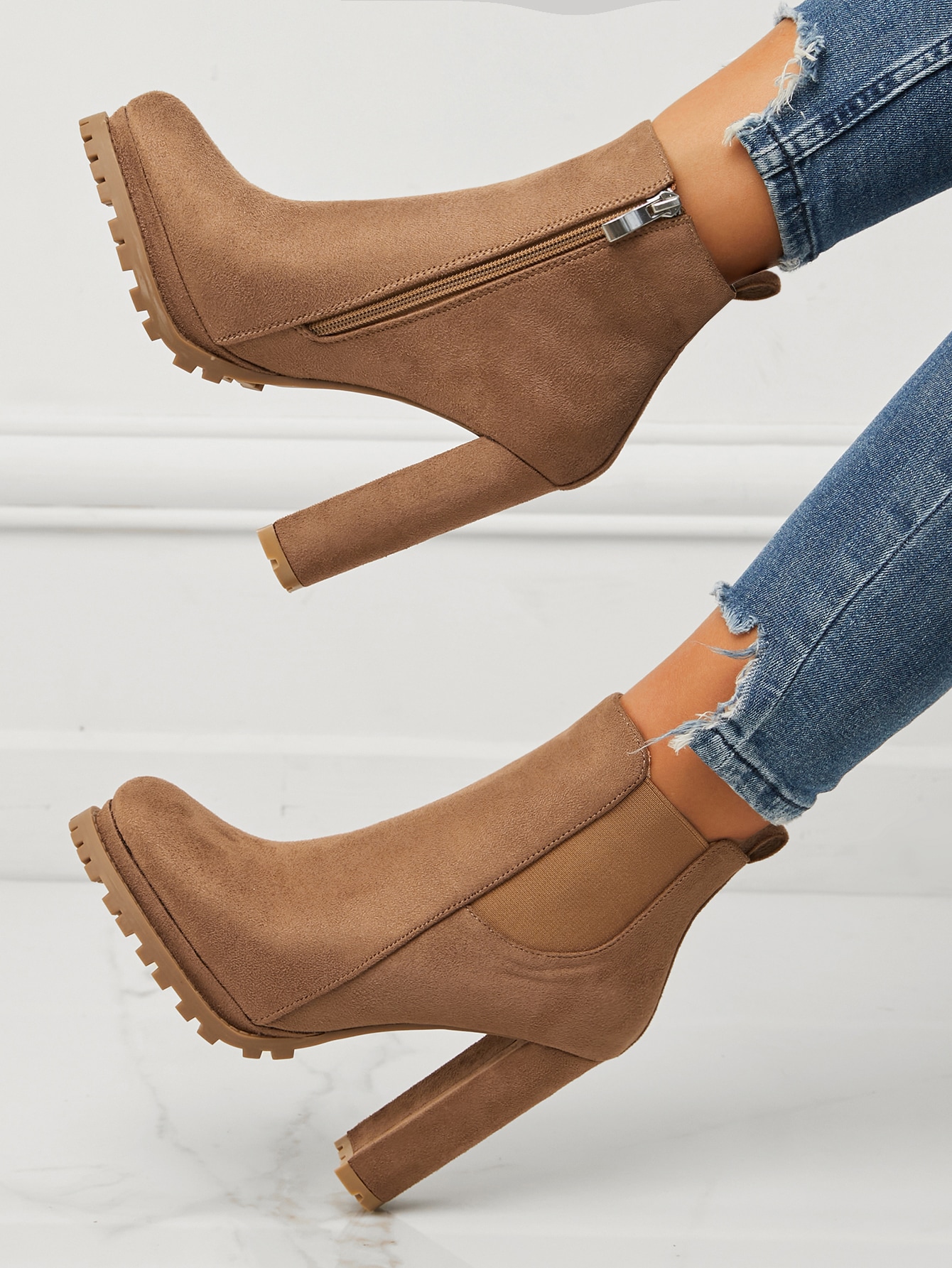 In Brown Women Ankle Boots & Booties