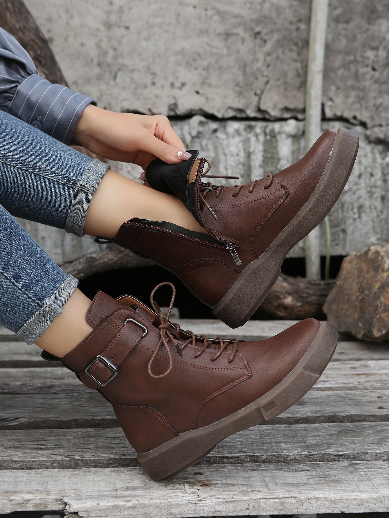 In Rust Brown Women Fashion Boots