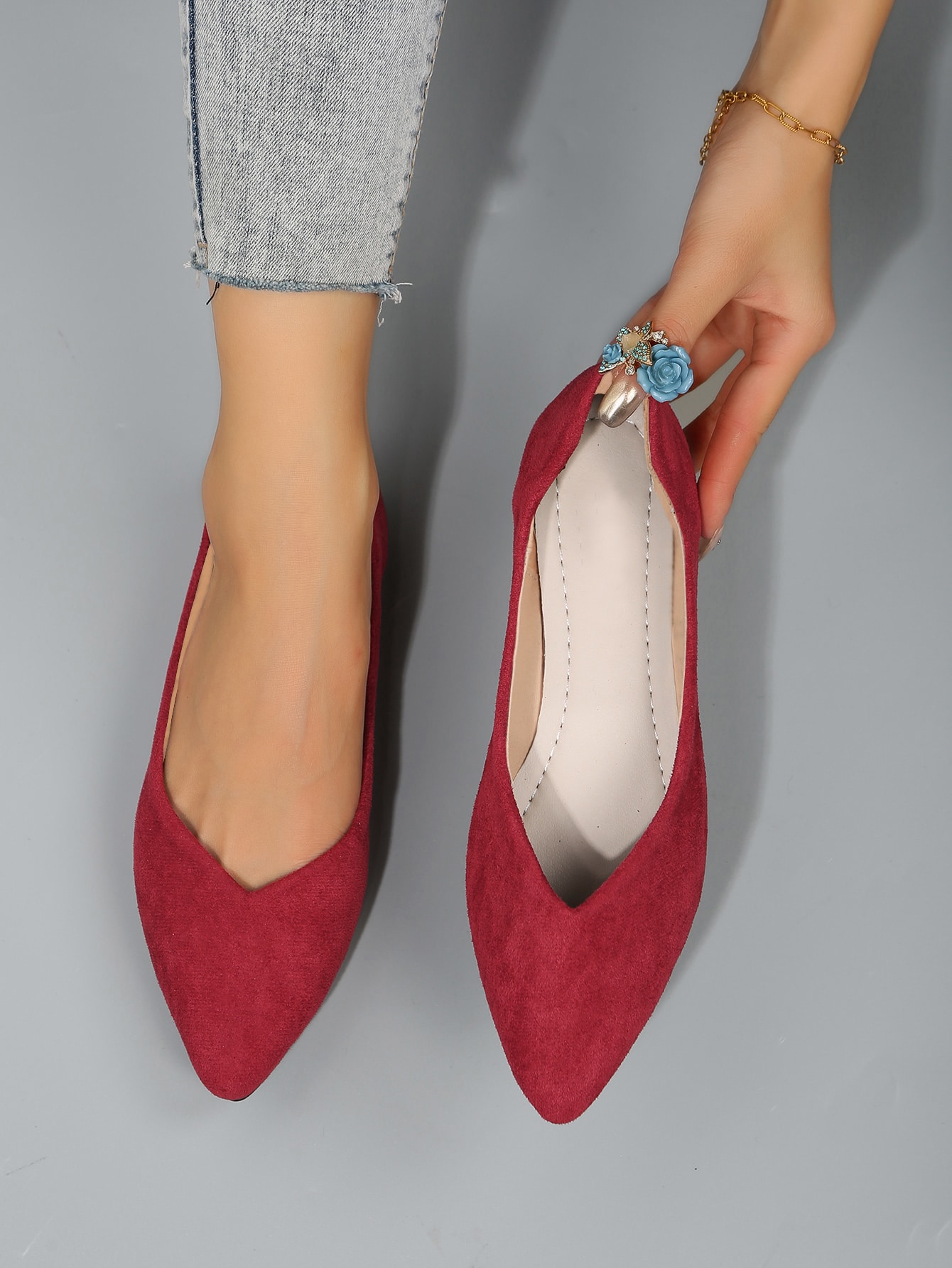 In Red Women Flats