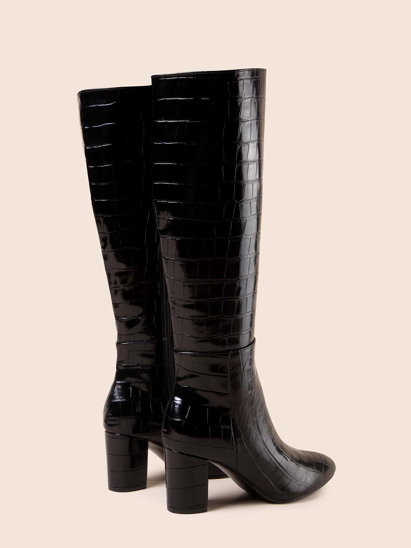 In Black Women Knee-High Boots