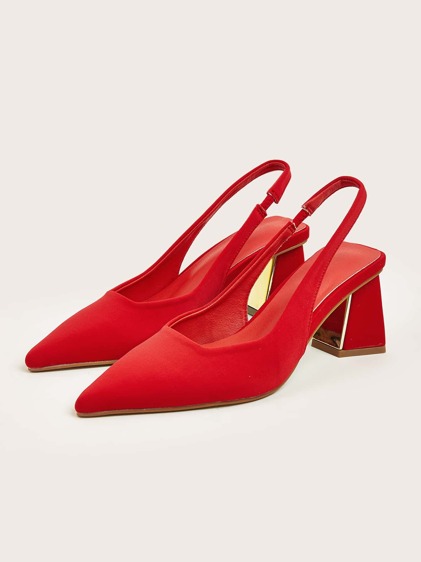 In Red Women Pumps