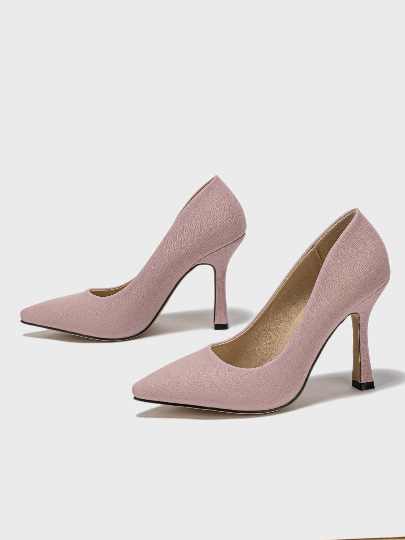 In Dusty Pink Women Pumps