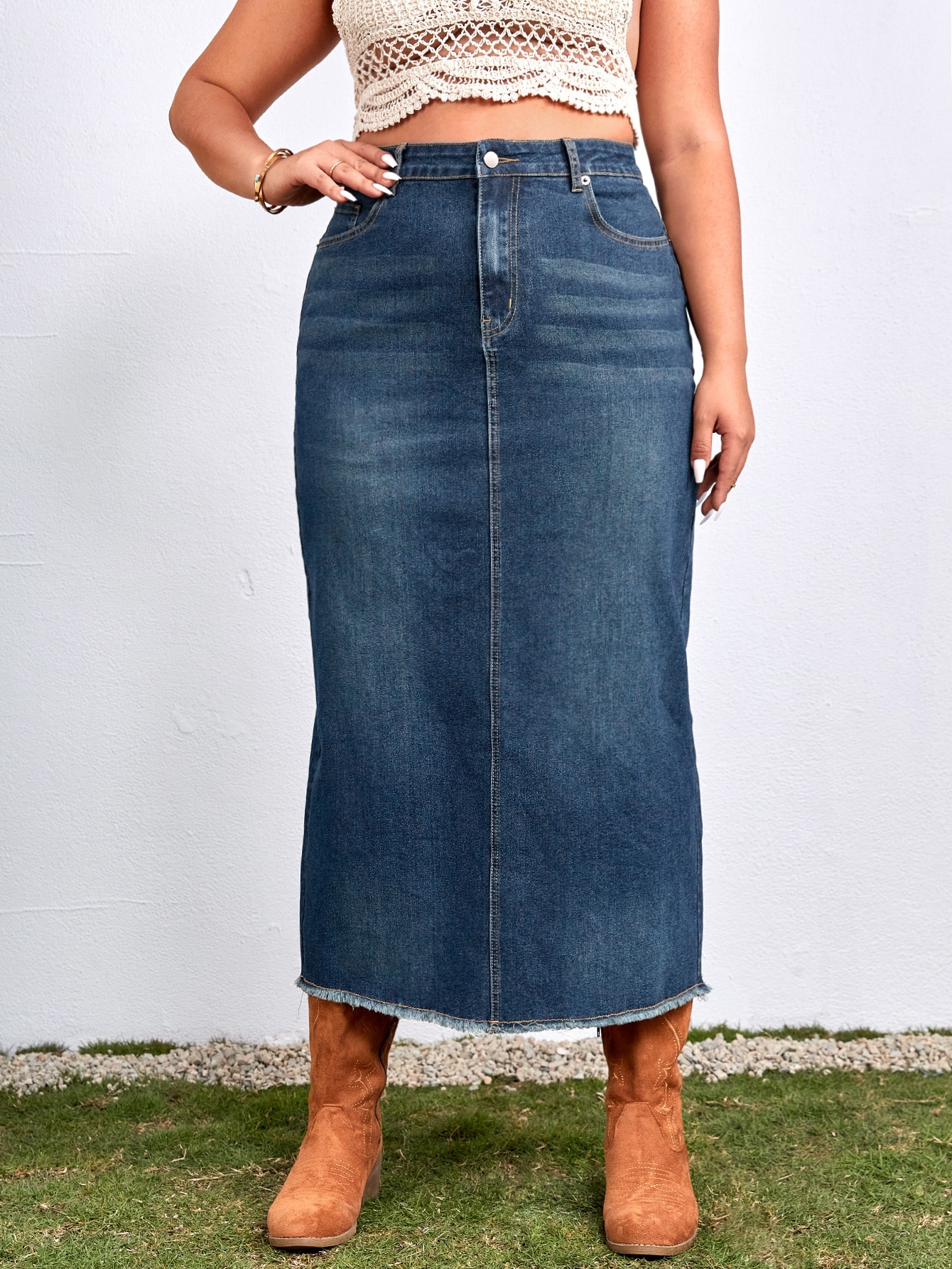 Plus Size Denim Skirts