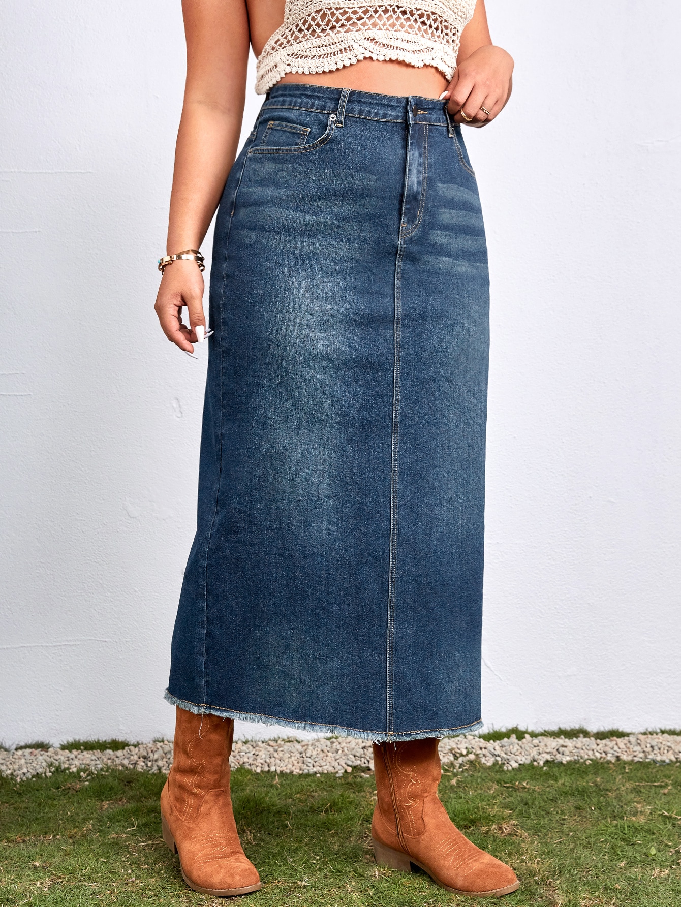 Plus Size Denim Skirts