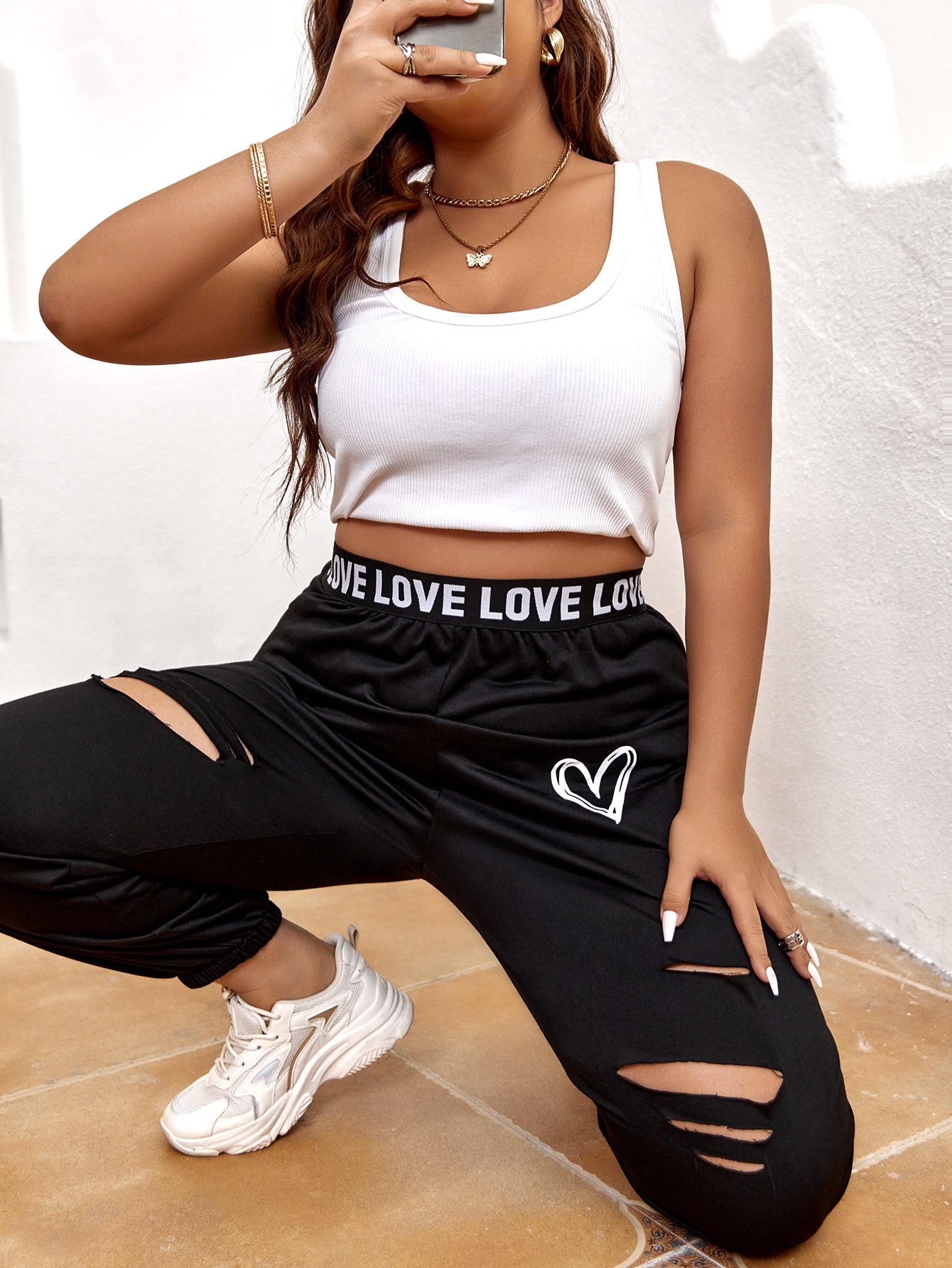 In Black Plus Size Sweatpants