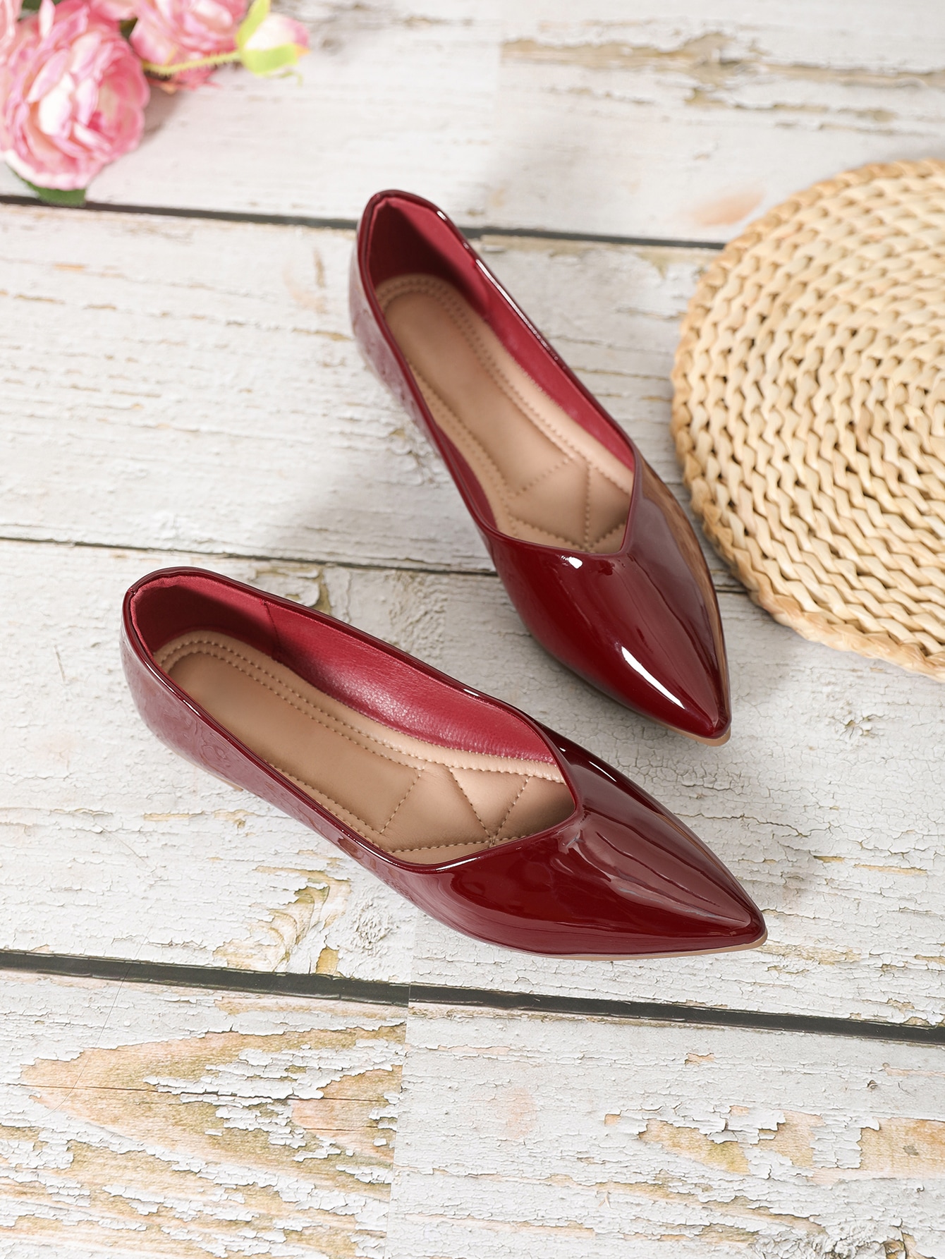 In Burgundy Women Flats