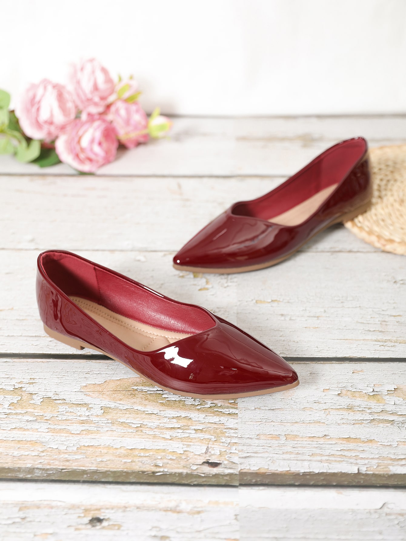 In Burgundy Women Flats