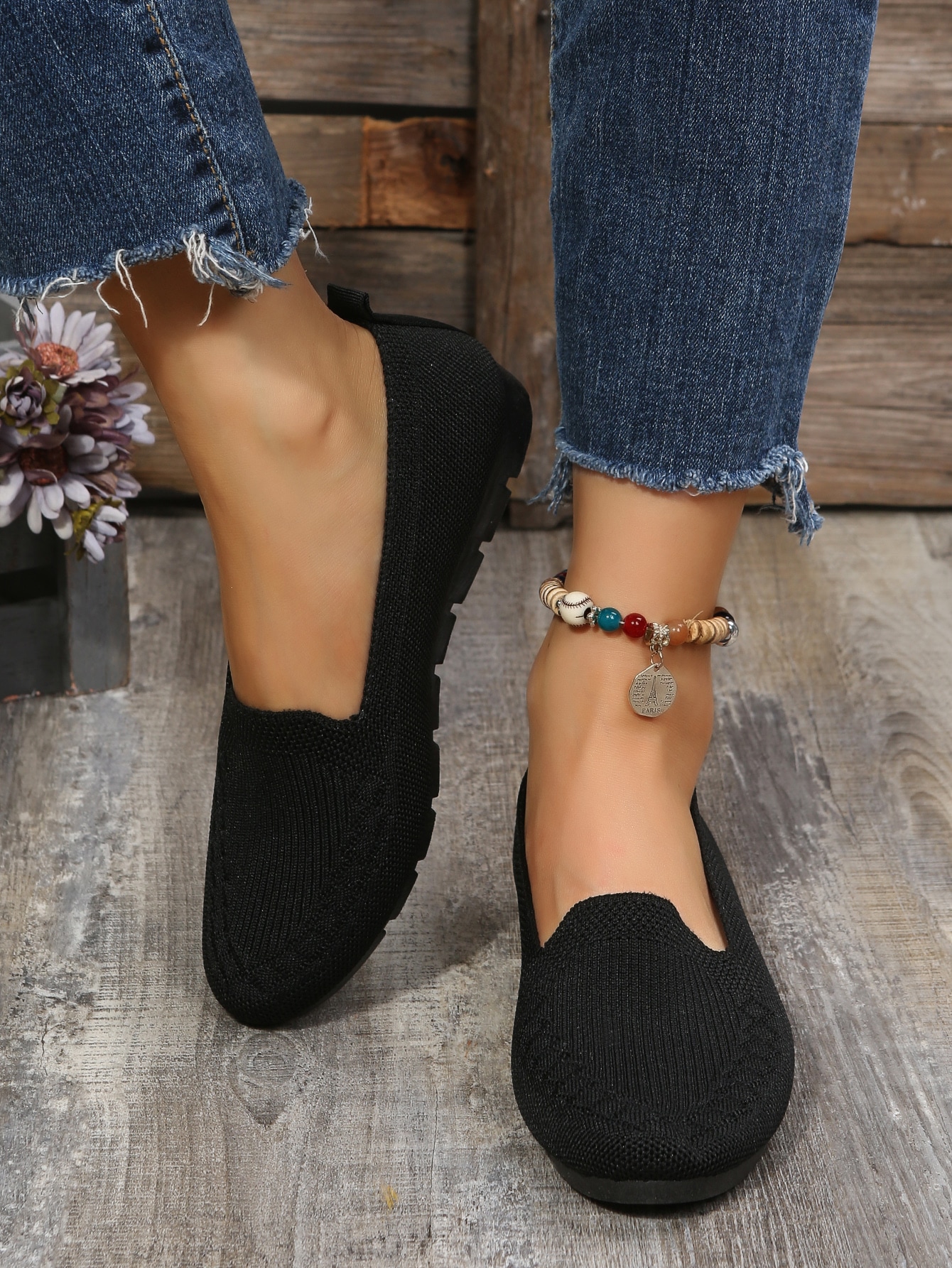 Women Flats Below $9.99