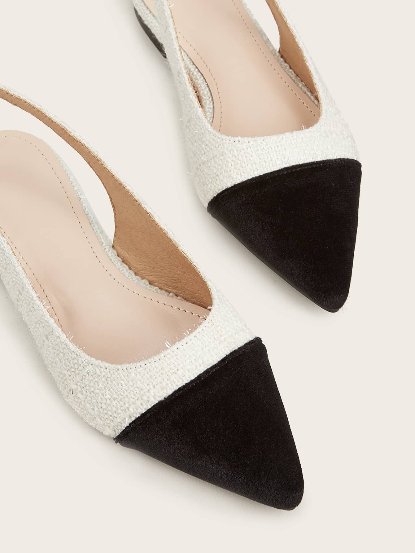 In Black and White Women Flats