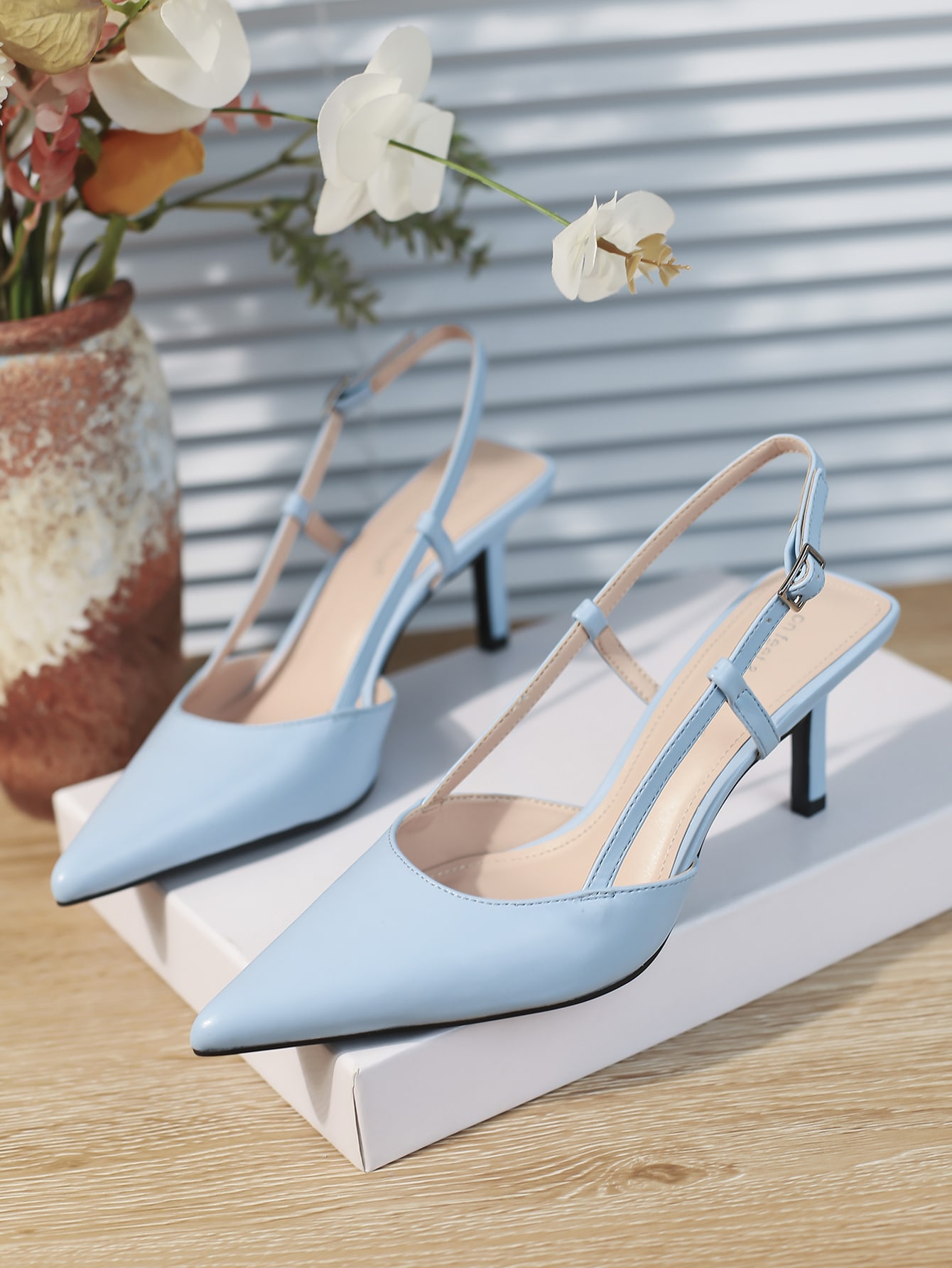 In Blue Women Pumps