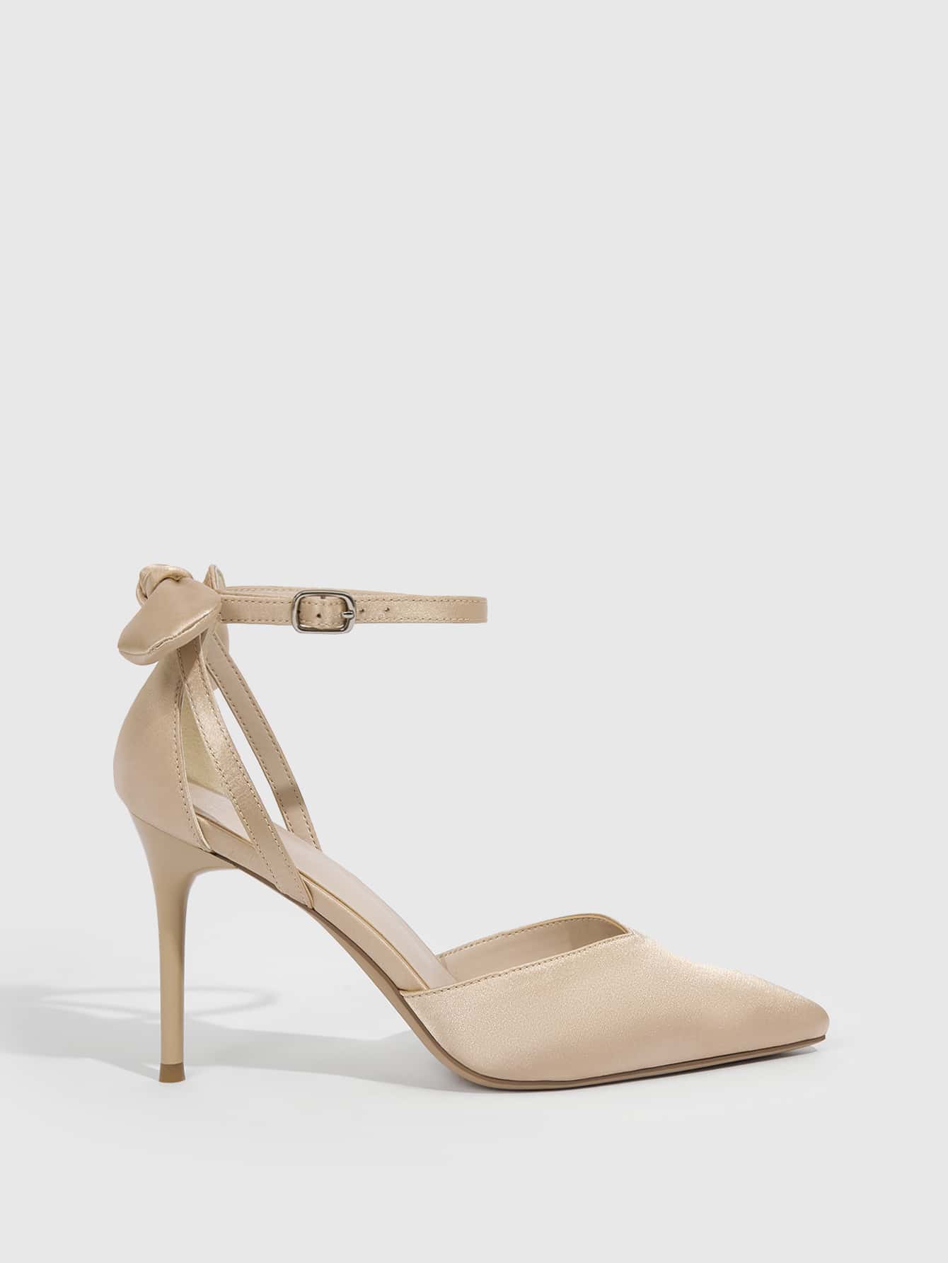 In Champagne Women Pumps