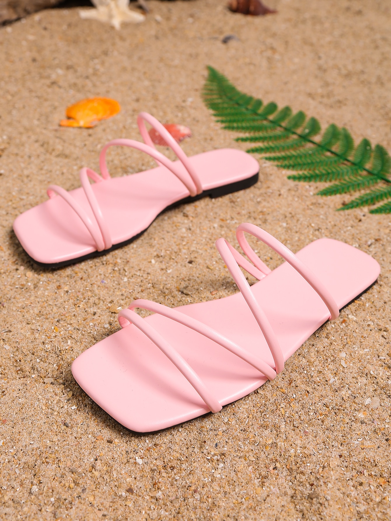 In Baby Pink Women Flat Sandals