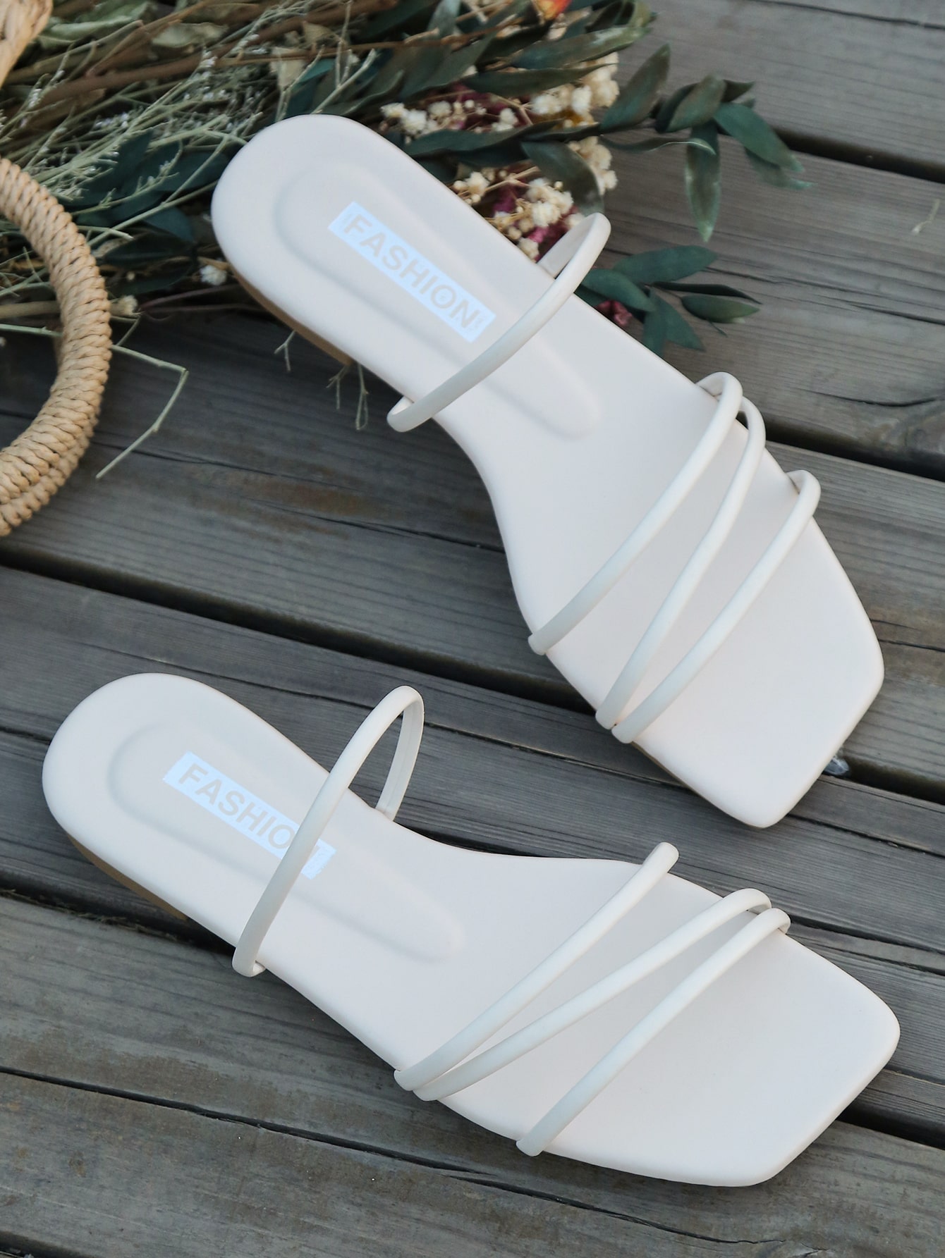 In White Women Flat Sandals